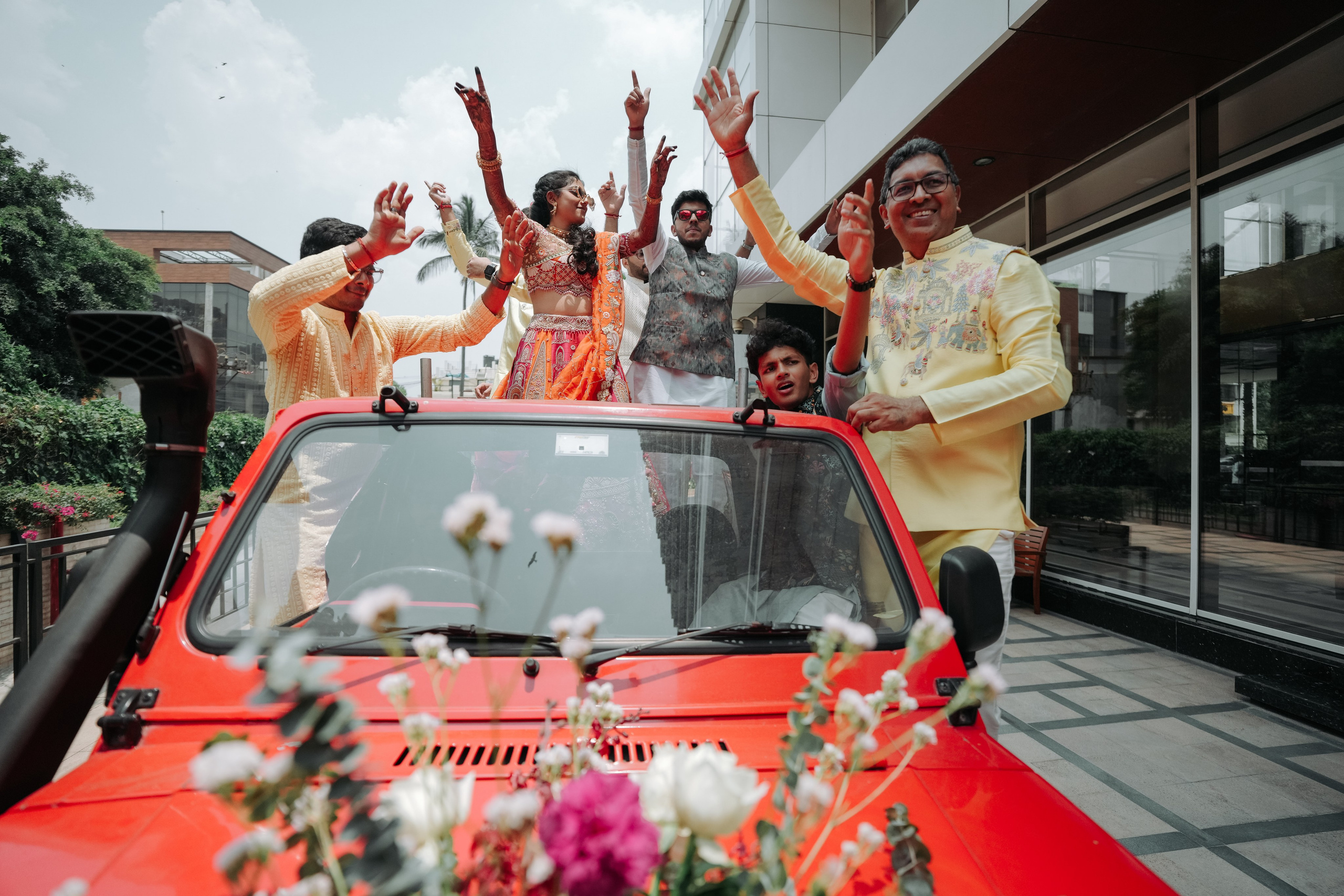 HALDI & MEHANDI. Wedding photographer Stalen Robert