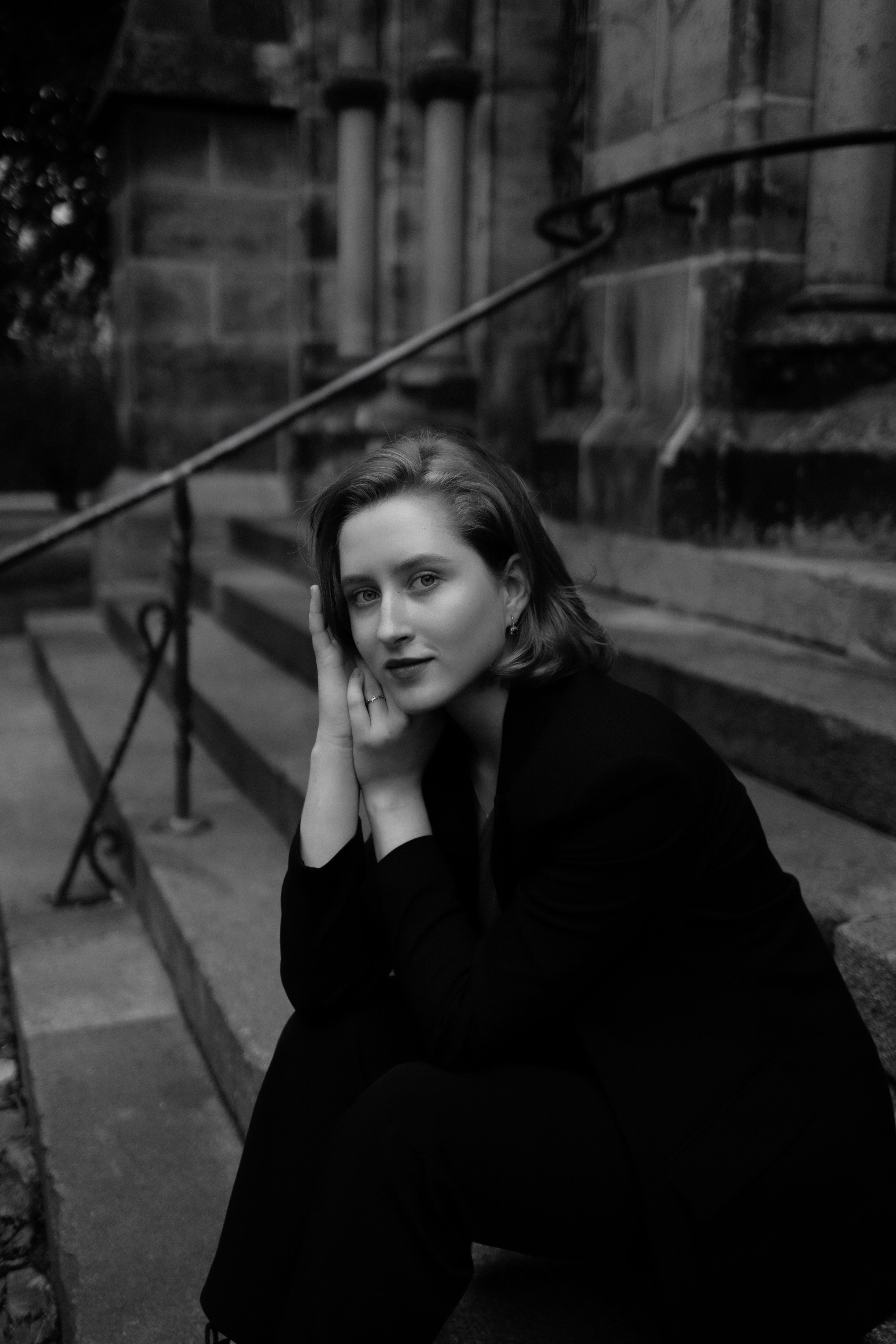Timeless Grace — Black & White Portraits in the City. Elegant, Cinematic, Authentic. Kristina Kozheltsova- Soulful Portrait&Lifestyle&Love Story Photographer in Leipzig, Germany