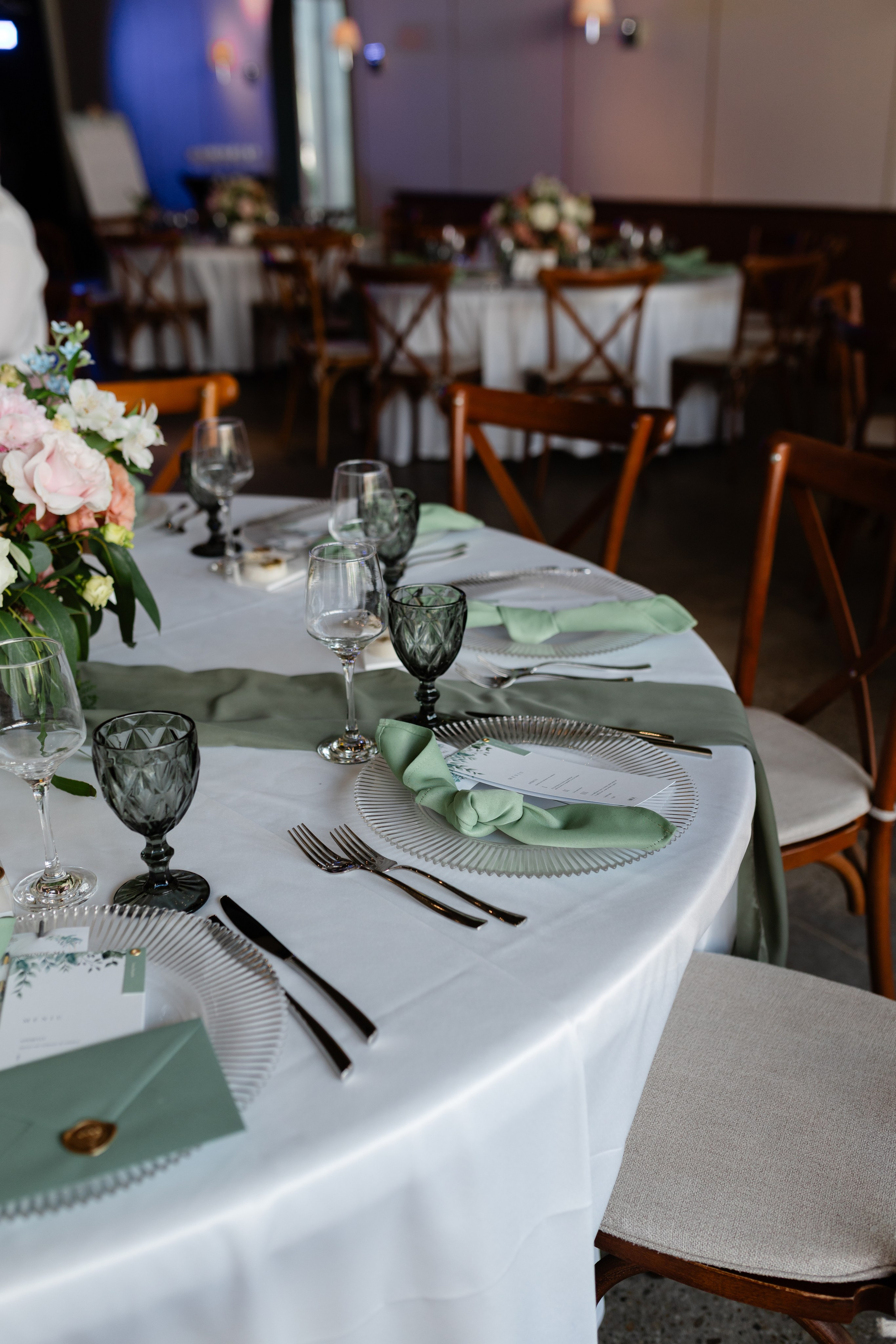 Flori & Cosmin. Main