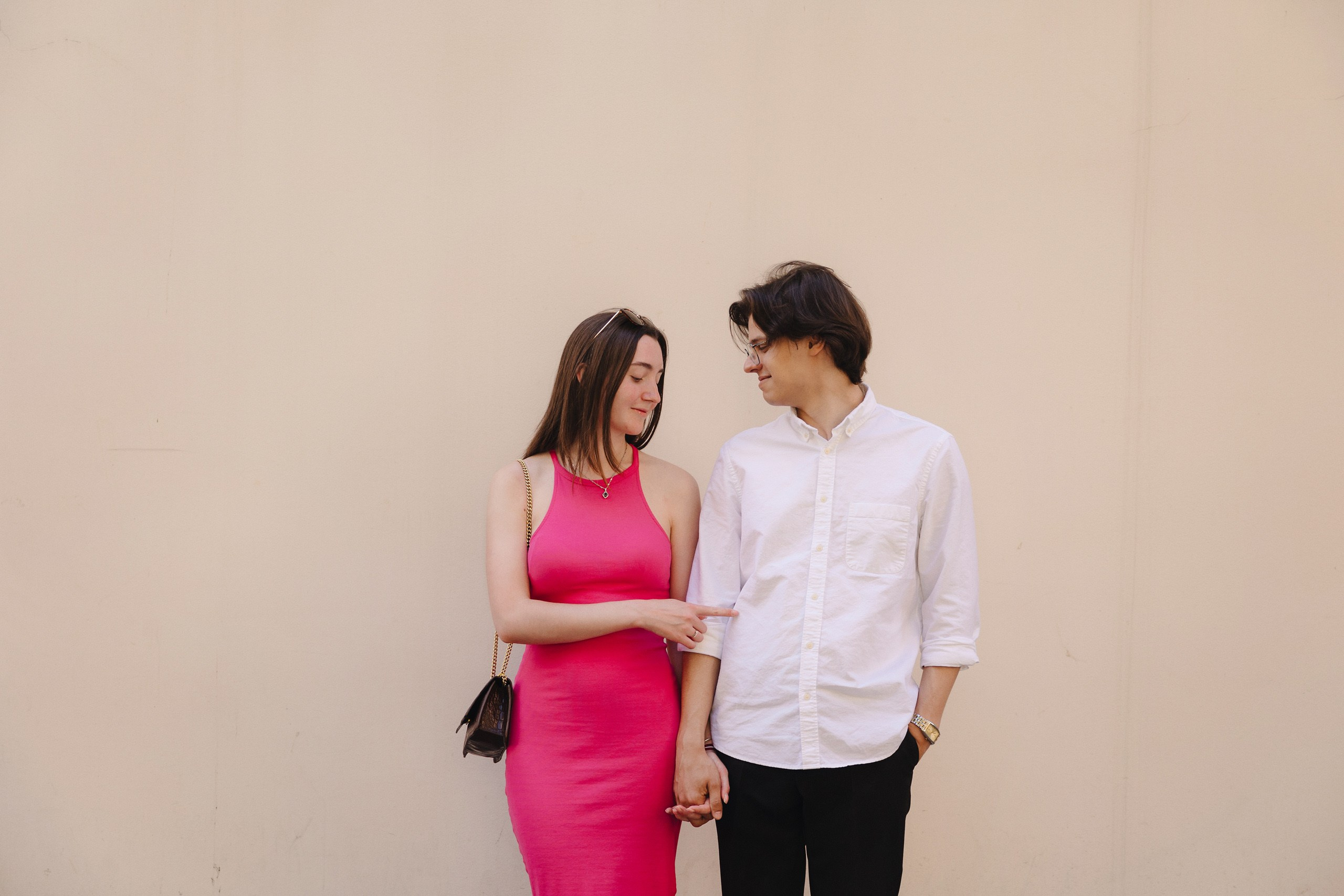 Летняя фотосессия лавстори в Вецриге, Латвия. Евгений Тимофеев | Свадебный и контент-фотограф и видеограф в Риге