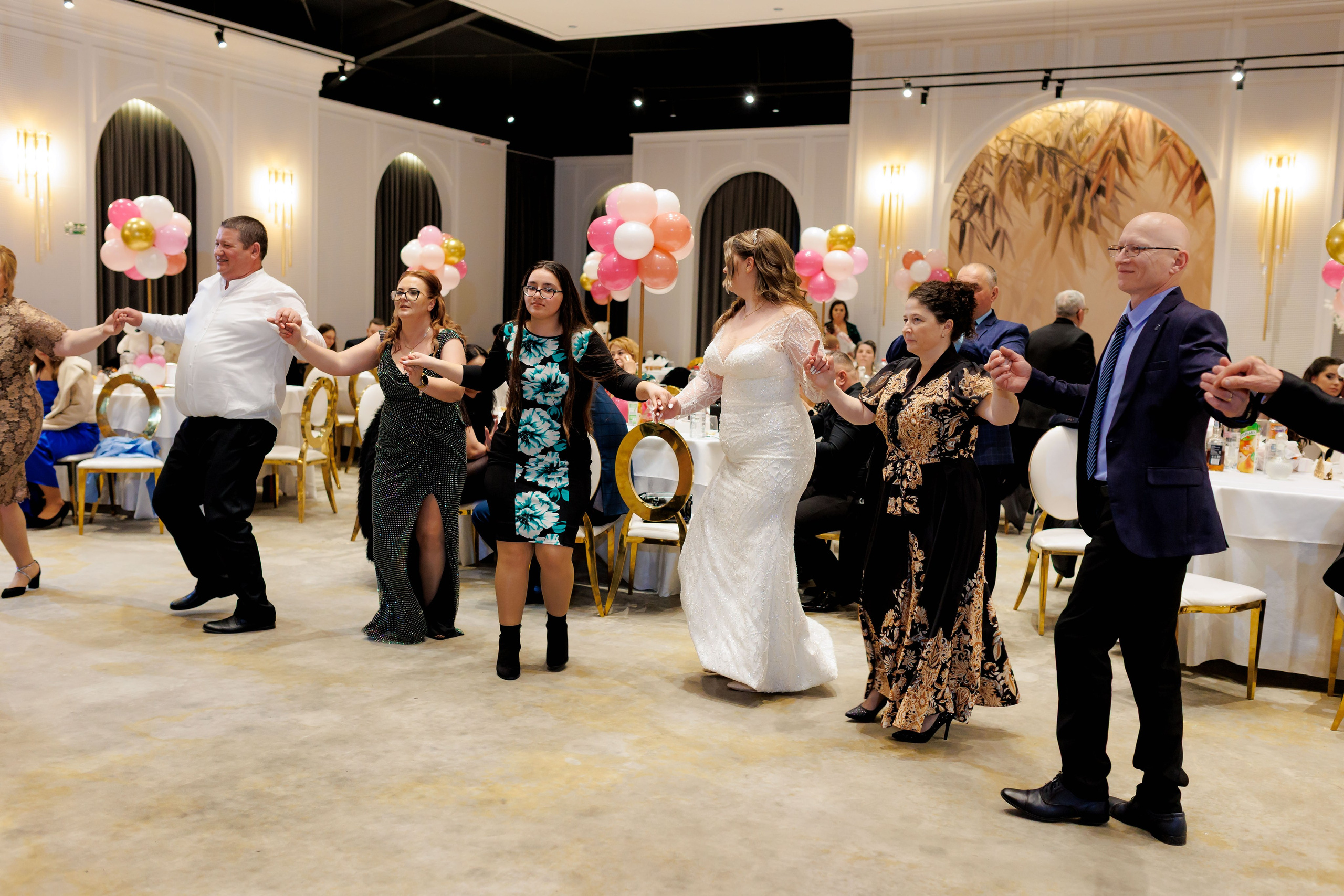 Povestea voastră, regizată de noi |Cristi Turculet Videograf Nuntă Suceava | wedding highlight. Servicii foto-video profesionale, pentru momente de neuitat