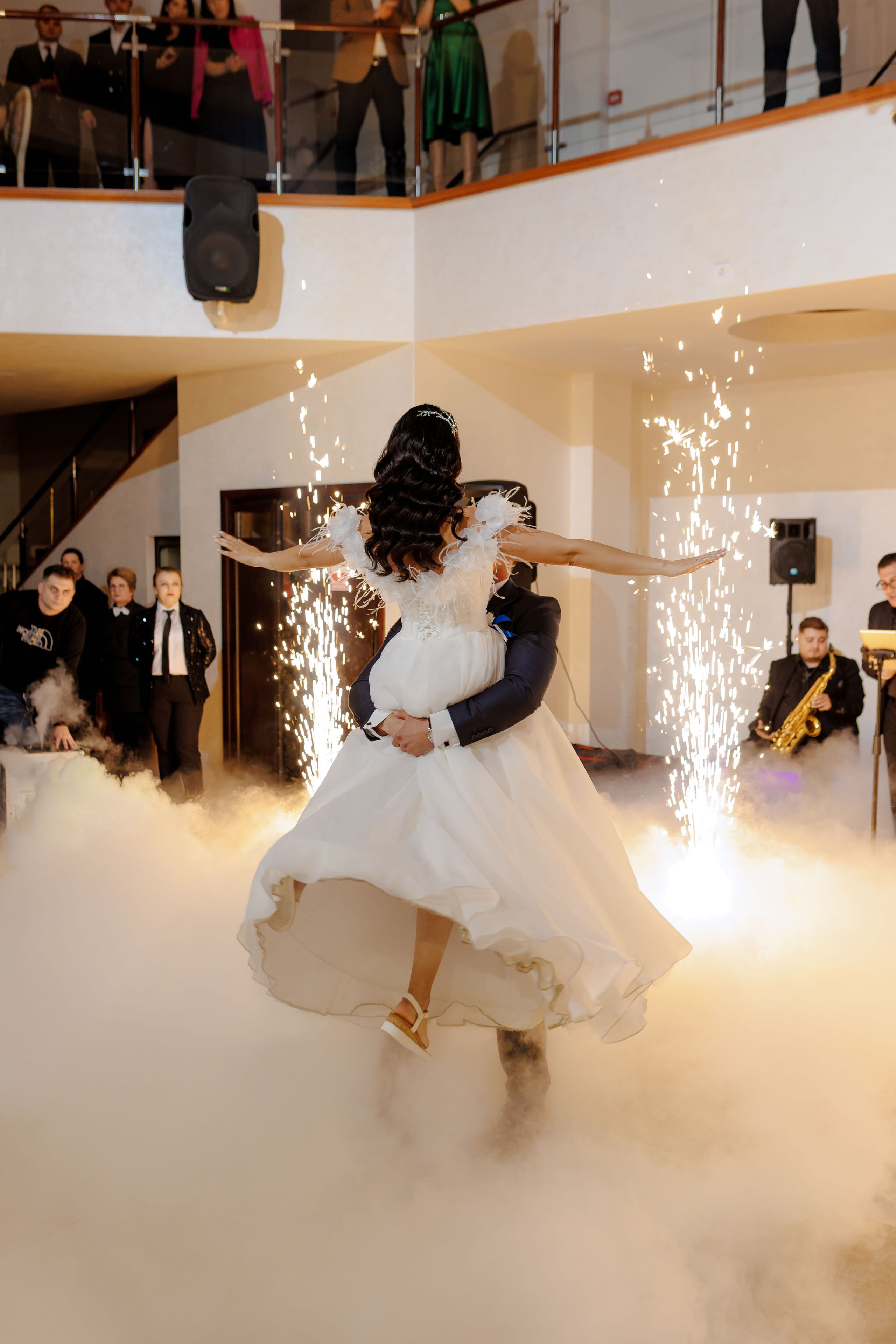 Loredana & Emilian – Ziua Nunții | Videografie - fotografie Botez Suceava, Iași, Botoșani. Servicii foto-video profesionale, pentru momente de neuitat