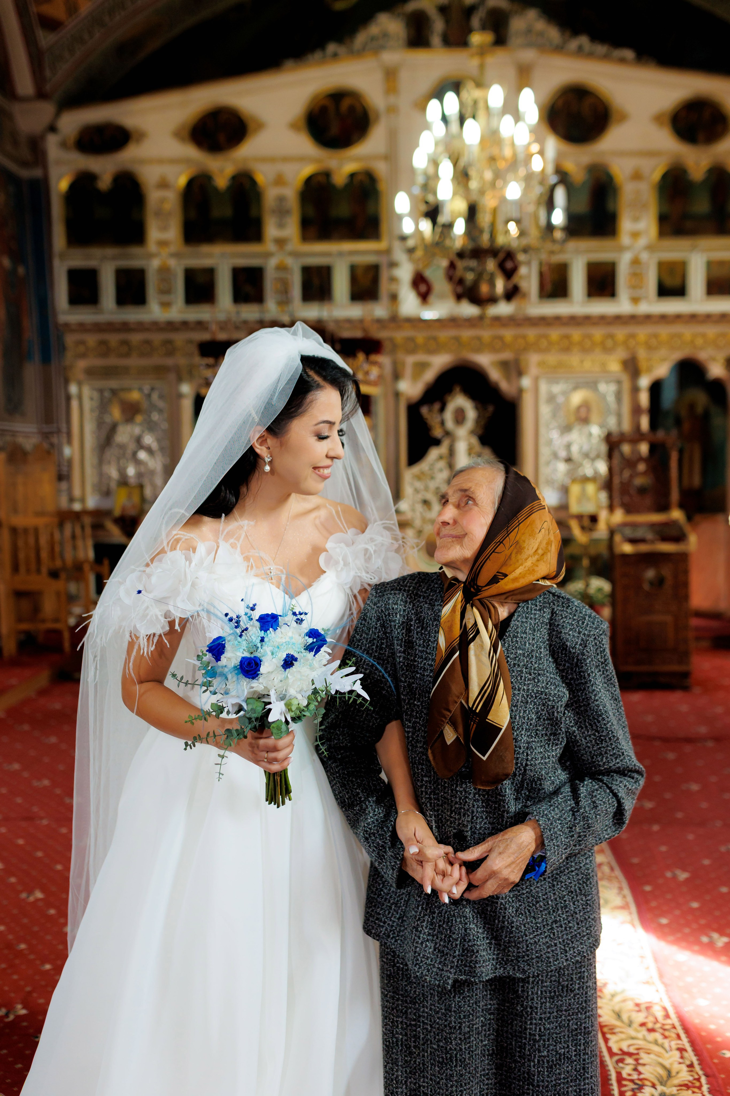 Loredana & Emilian – Ziua Nunții | Videografie - fotografie Botez Suceava, Iași, Botoșani. Servicii foto-video profesionale, pentru momente de neuitat