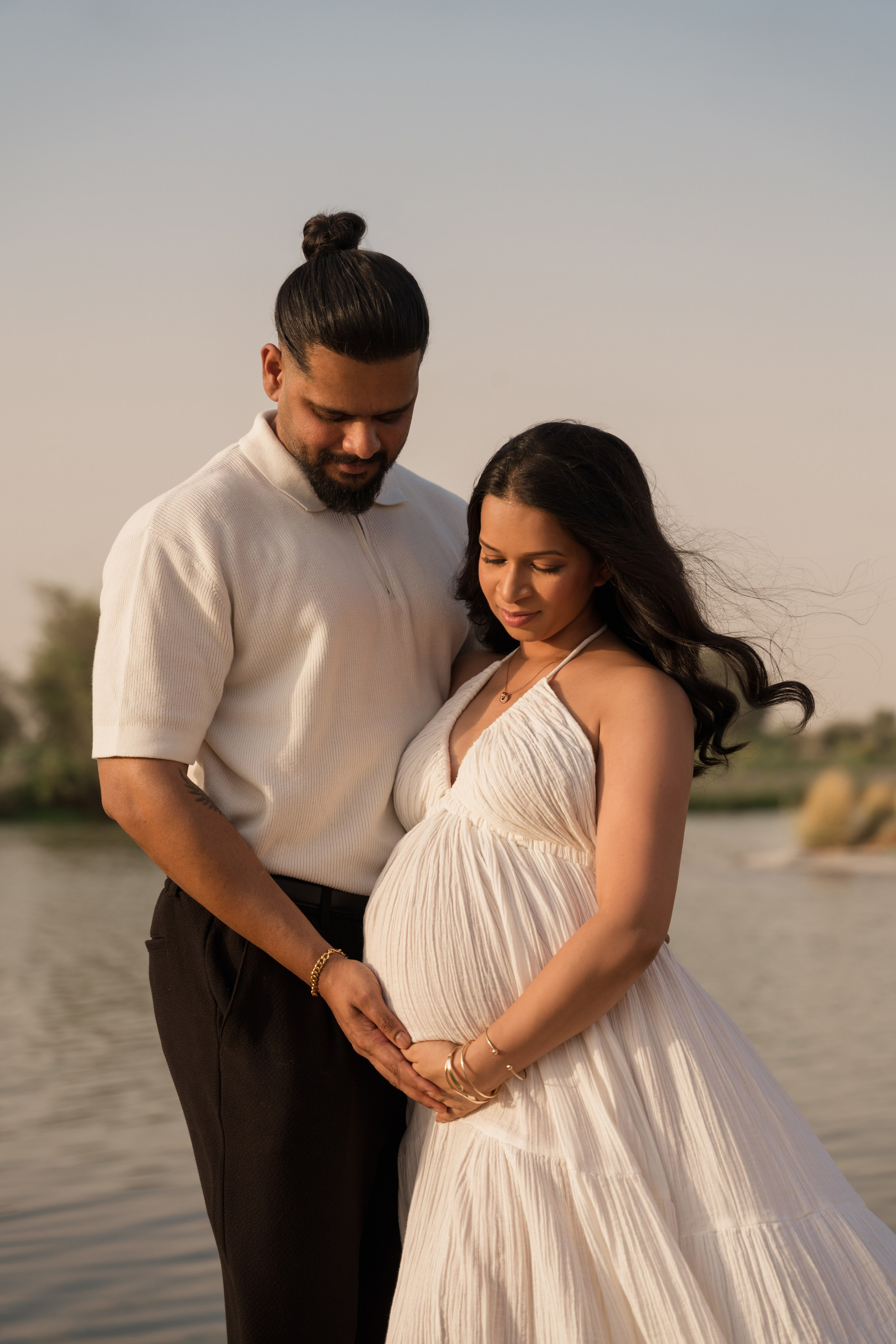 By the lake. Angela Iakovleva — Family Photographer in Dubai