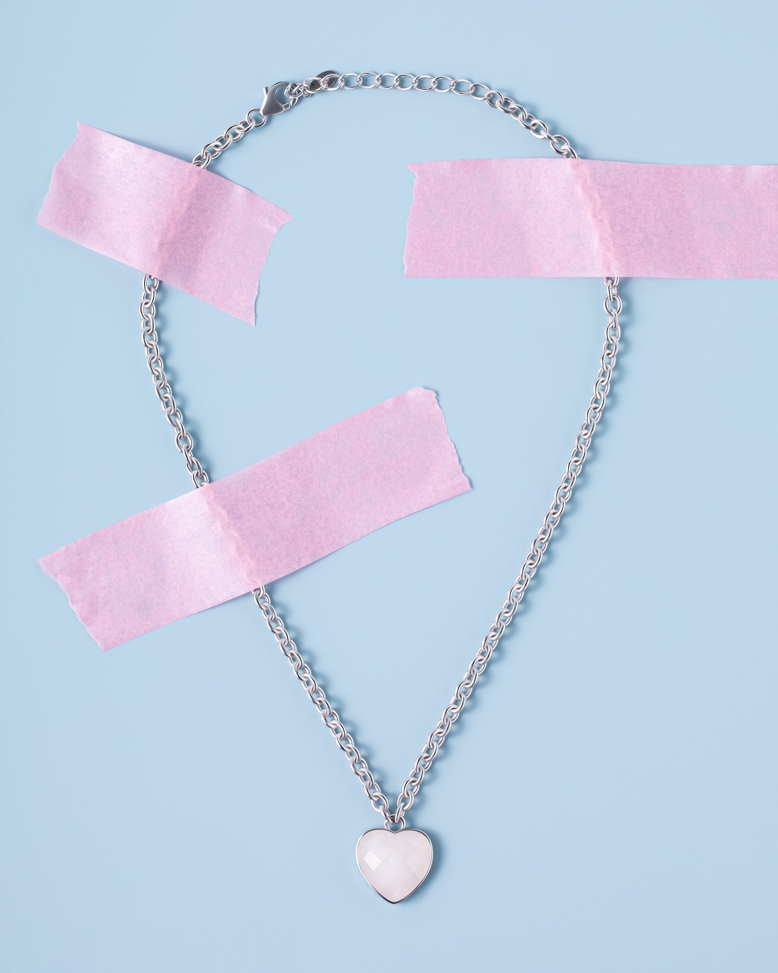 jewelry retouching, high-end jewelry editing, ring photo retouch, necklace retouching, earring retouch, bracelet photo editing, gold jewelry editing, silver retouching, diamond photo retouch, gemstone retouching, jewelry photo enhancement, jewelry for social media, Instagram jewelry visuals, clean jewelry retouch, shiny metal retouching, jewelry background cleanup, product retouching for Instagram, jewelry flatlay editing, sparkle enhancement, jewelry shadows retouch, jewelry color correction, commercial photo retouching, e-commerce retouching, high-end product retouching, product photography editing, clean product visuals, photo editing for brands, professional product retoucher, minimal product editing, packaging retouching, advertising photo editing