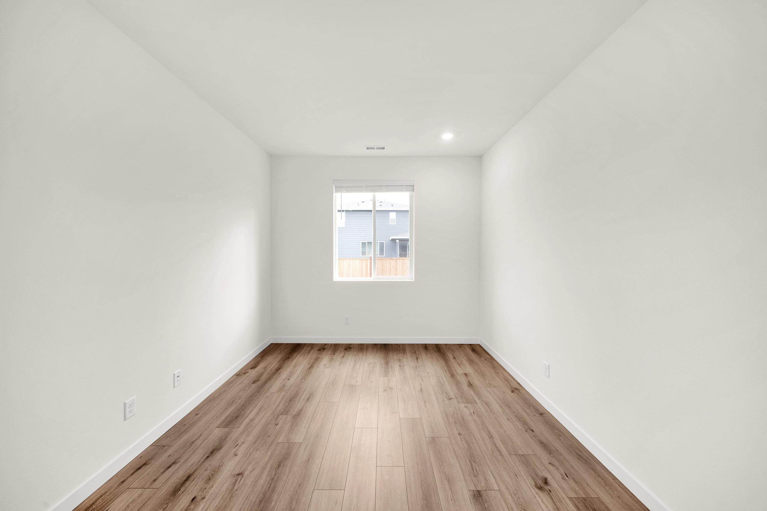 Real Estate photography. Washington state. EVAN ARISTOV WEDDING PHOTOGRAPHY — Seattle Wedding Photographer