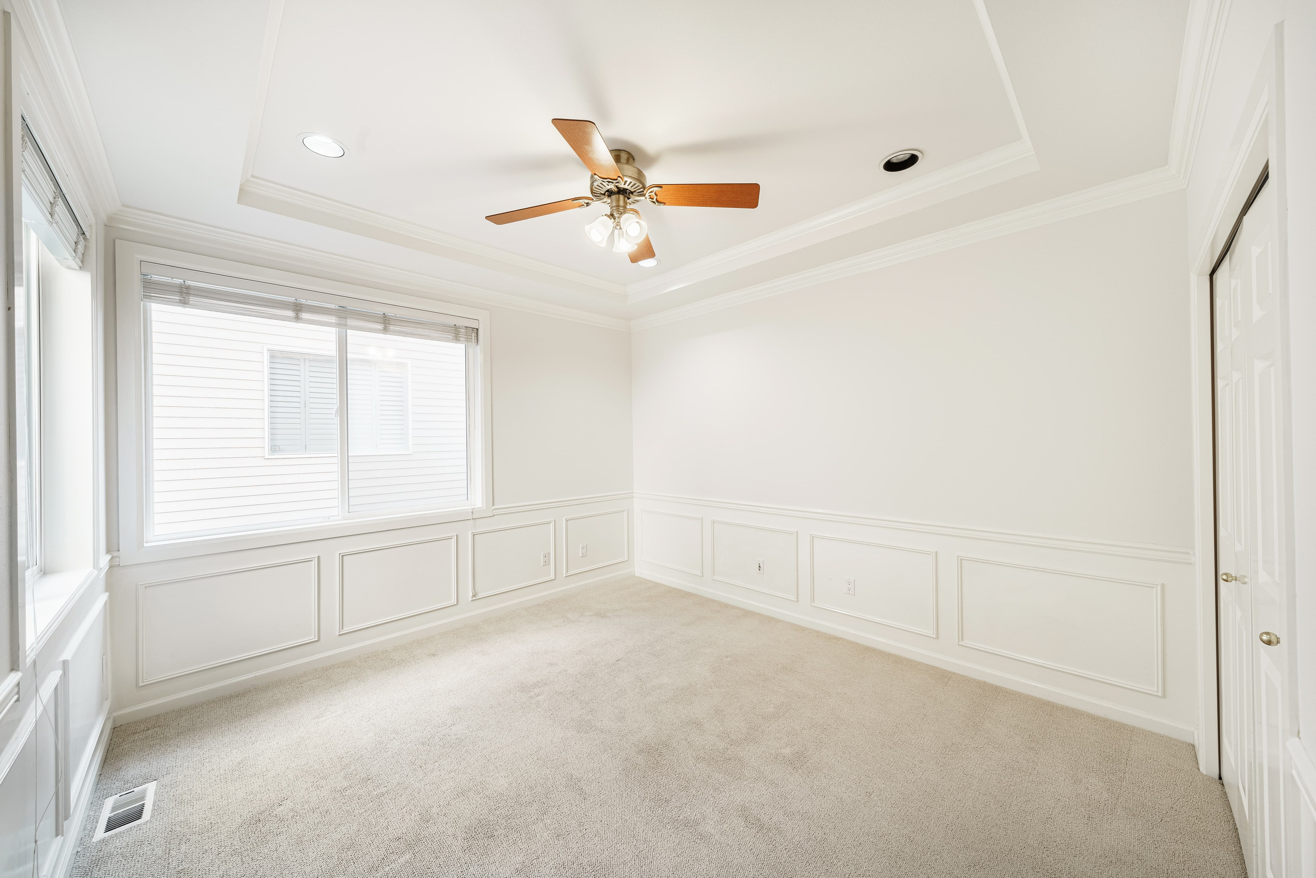 Real Estate photography. Washington state. EVAN ARISTOV WEDDING PHOTOGRAPHY — Seattle Wedding Photographer