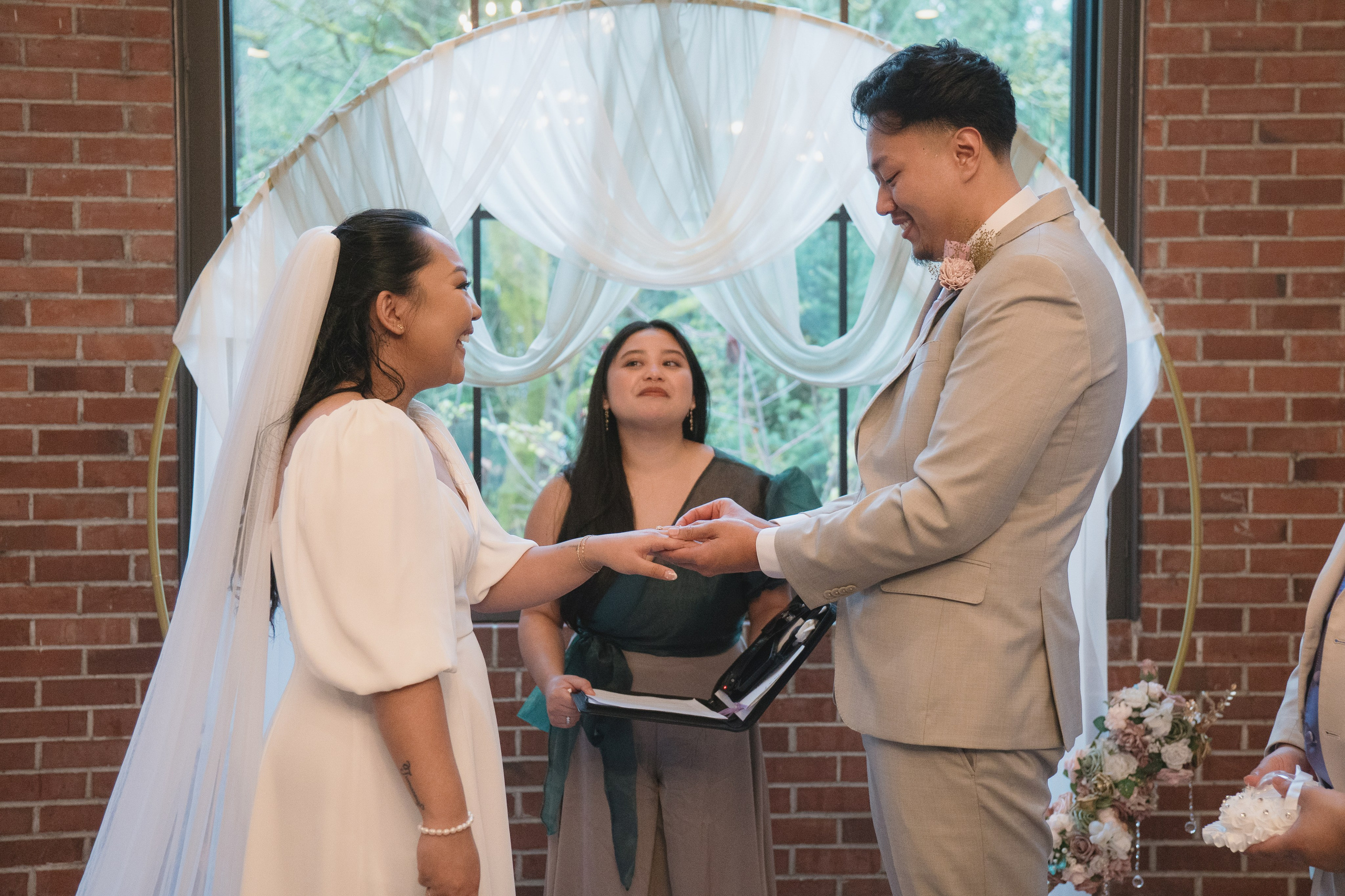 Julie and Metta | Full Wedding day. Photographer in Washington Sophia D
