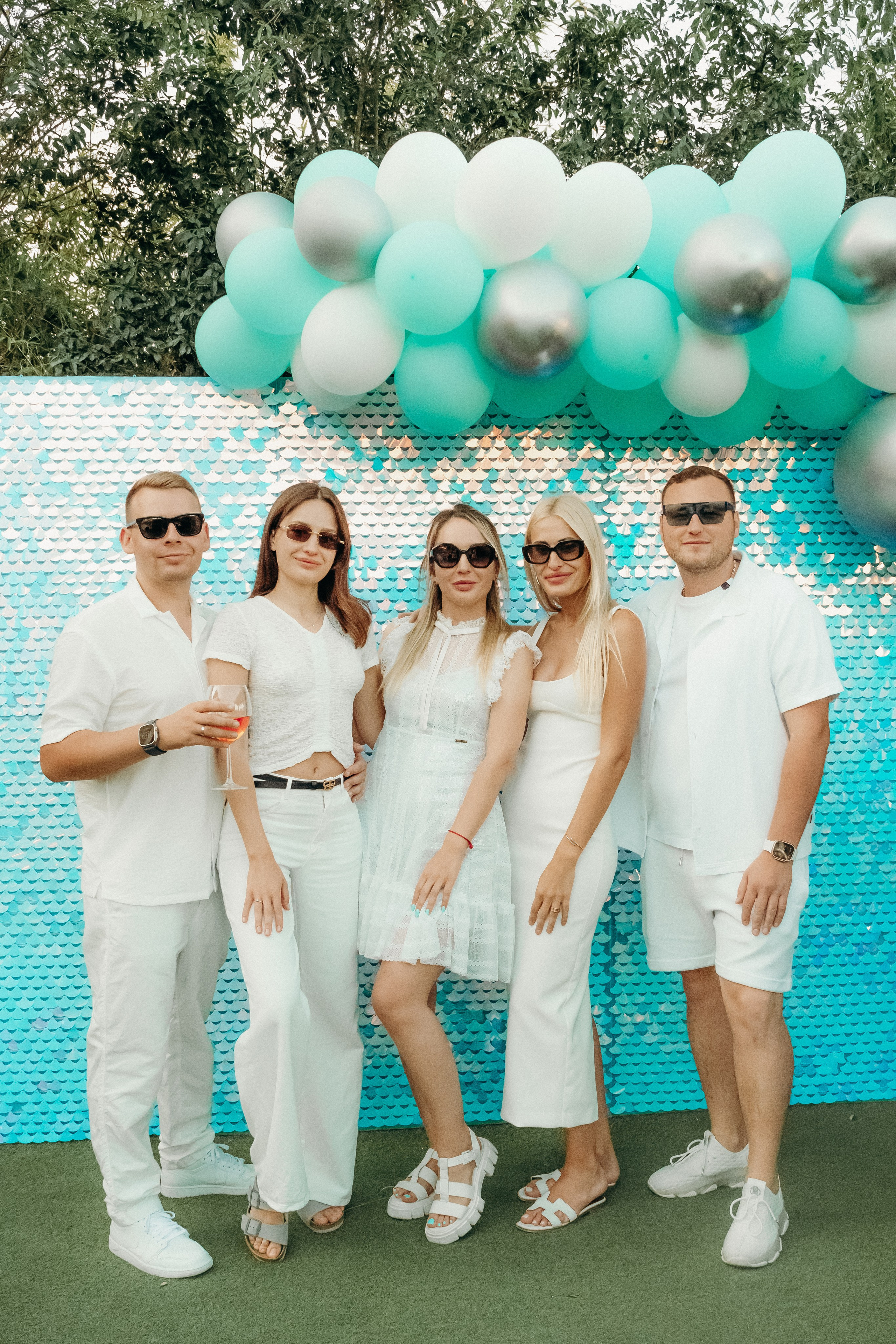 Pool party in  High Villa.  Cascais Sintra Lisbon. Валерія Сичова. Сімейний та репортажний фотограф в Португаліі