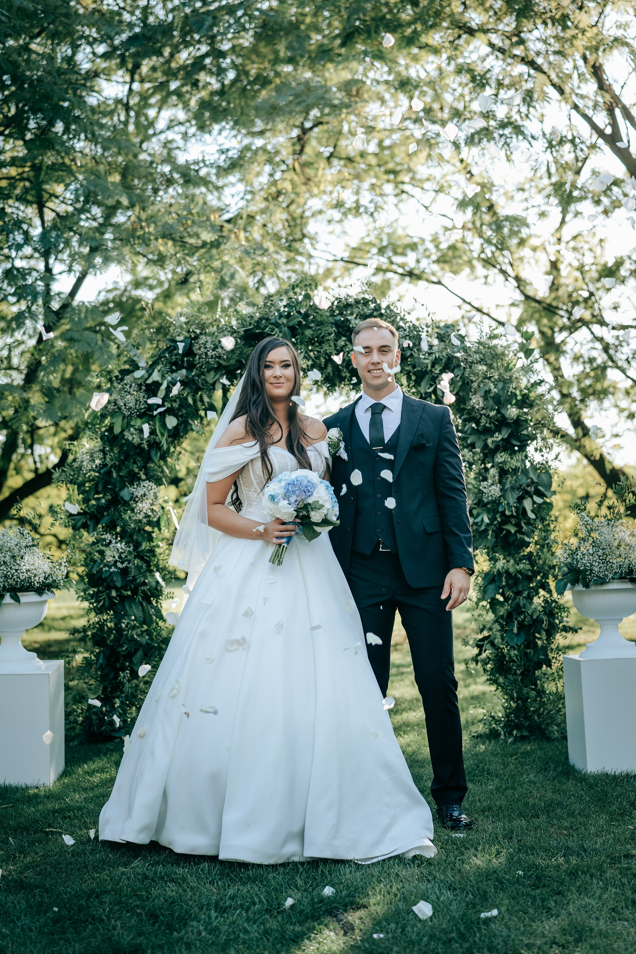 Venčanje Teodore i Dušana u Čeneju. Profesionalni fotograf za venčanja – Milan Luković