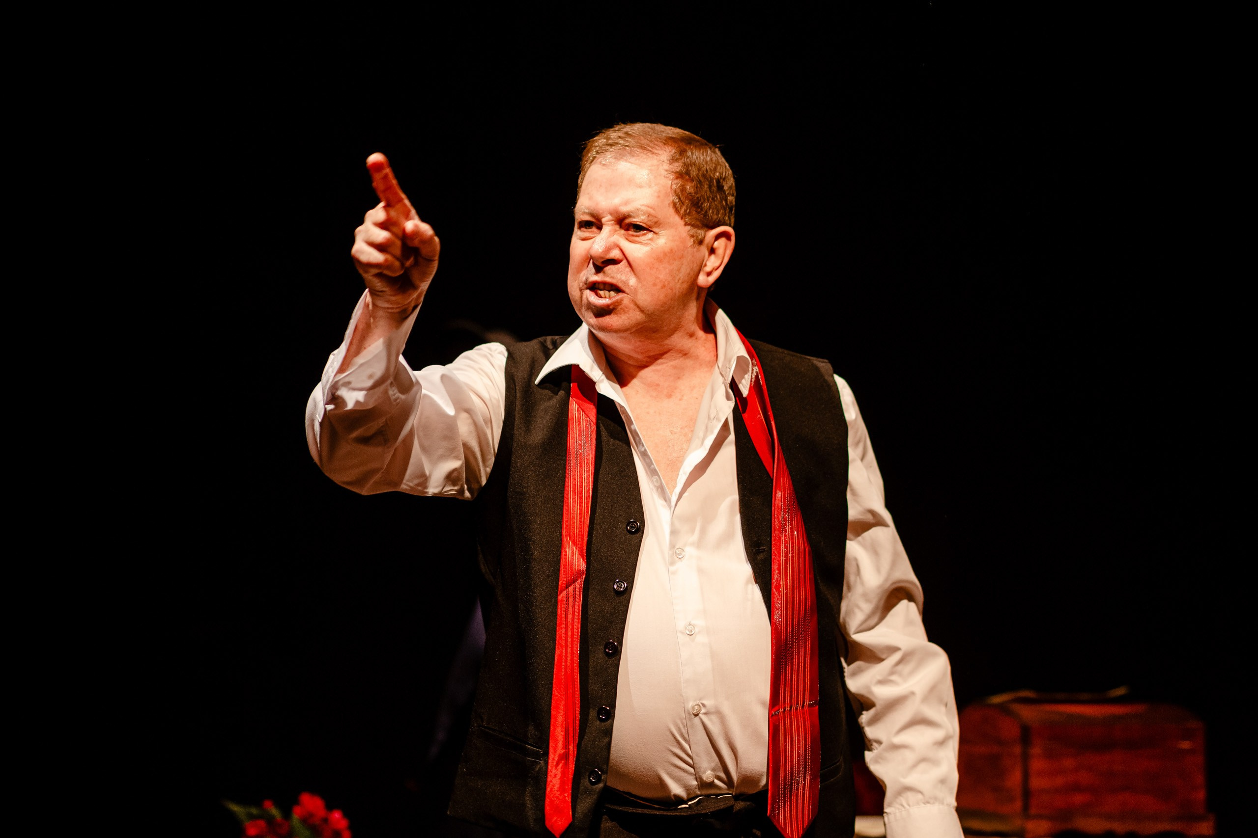 Espetáculo teatral As Pessoas de Minha Pessoa — Valentim Schmoeler