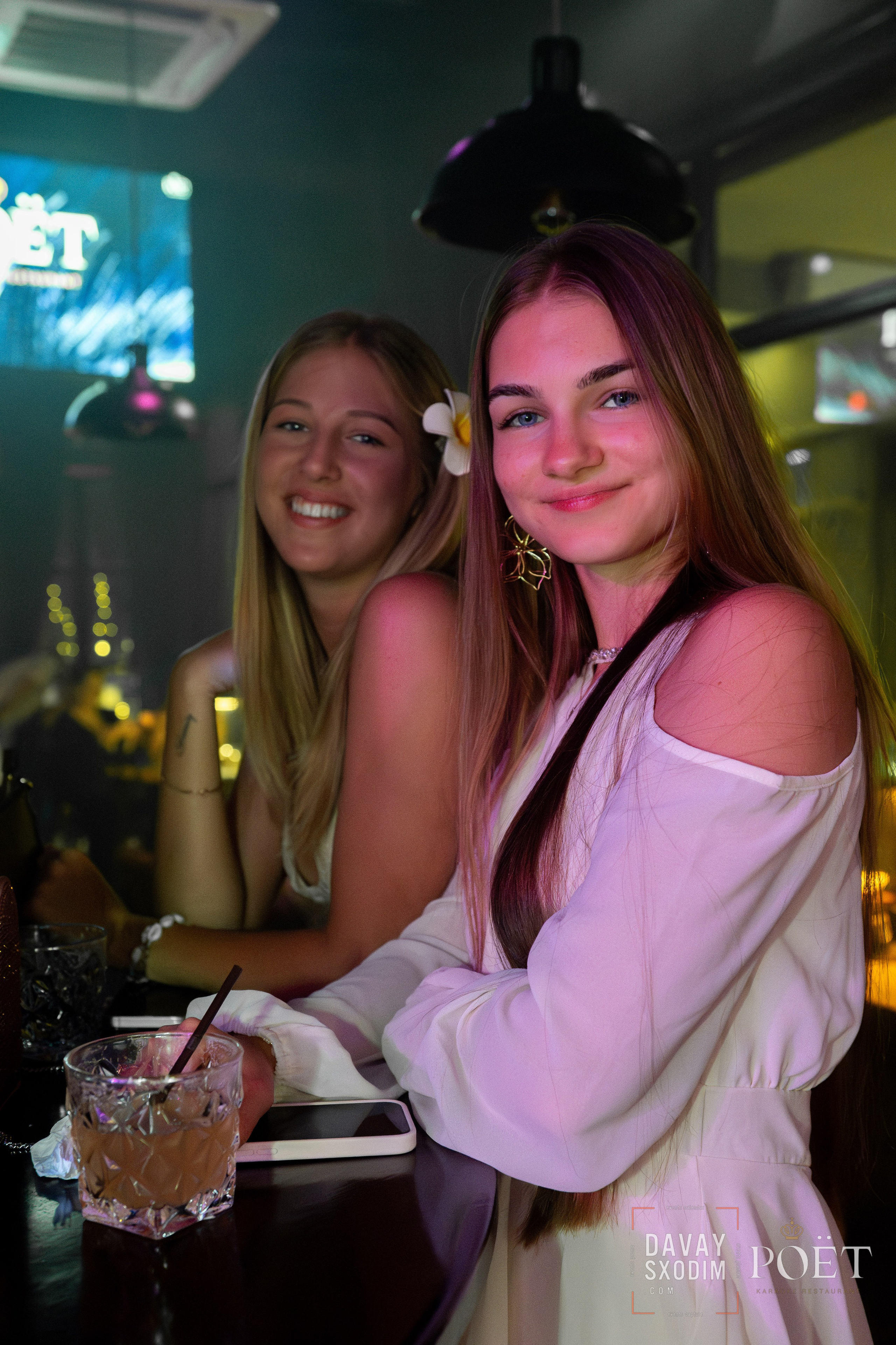 Ночь караоке | Фоторепортаж | Видеорепортаж | Афиша | DAVAYSXODIM.com PHUKET. АФИША|ФОТОРЕПОРТАЖИ|ИВЕНТЫ|ПХУКЕТ