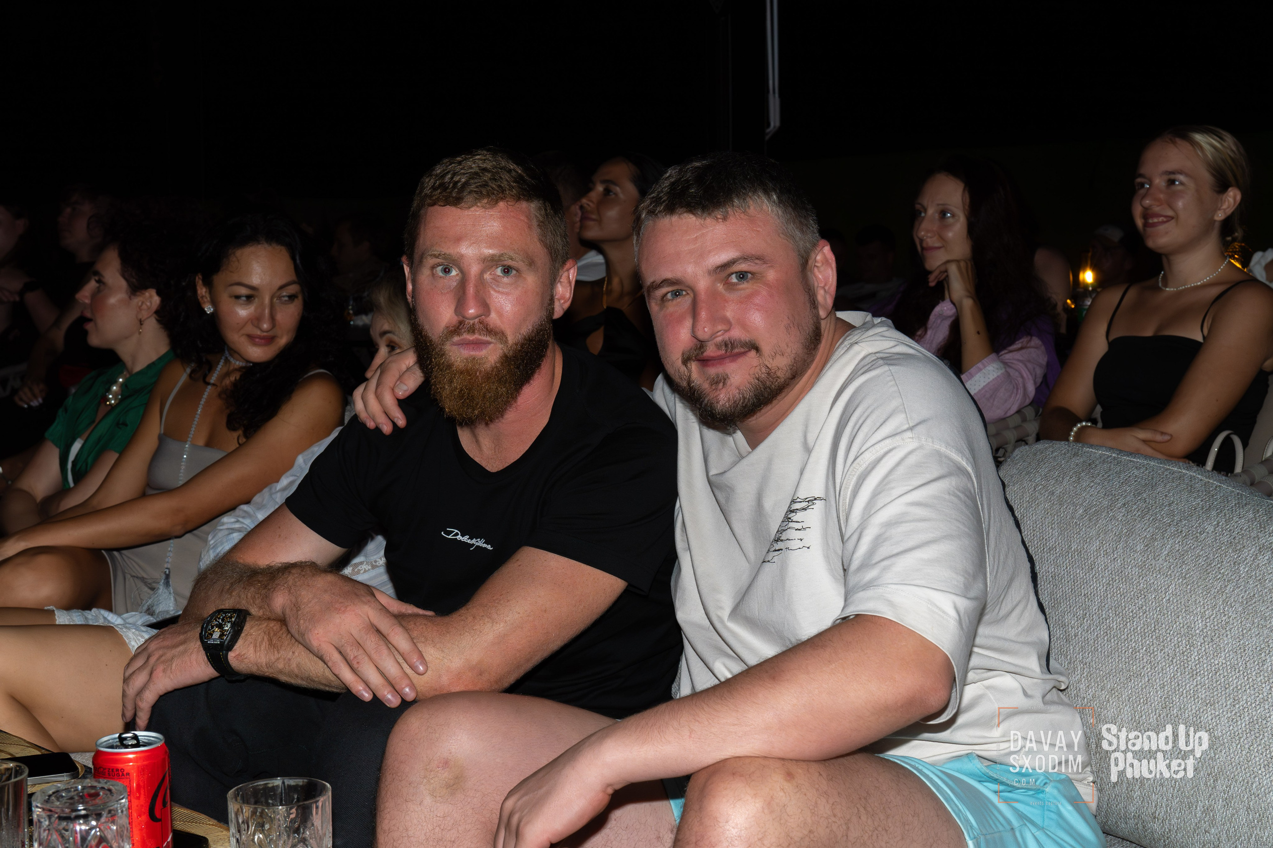 Standup Влада Лапина | Фоторепортаж | Афиша | DAVAYSXODIM.com PHUKET. АФИША|ФОТОРЕПОРТАЖИ|ИВЕНТЫ|ПХУКЕТ