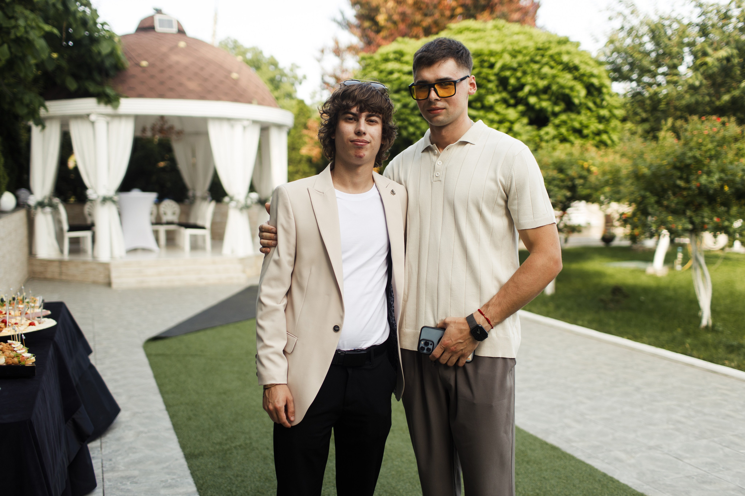 Pavel & Sanda. BUREA PRODUCTION
