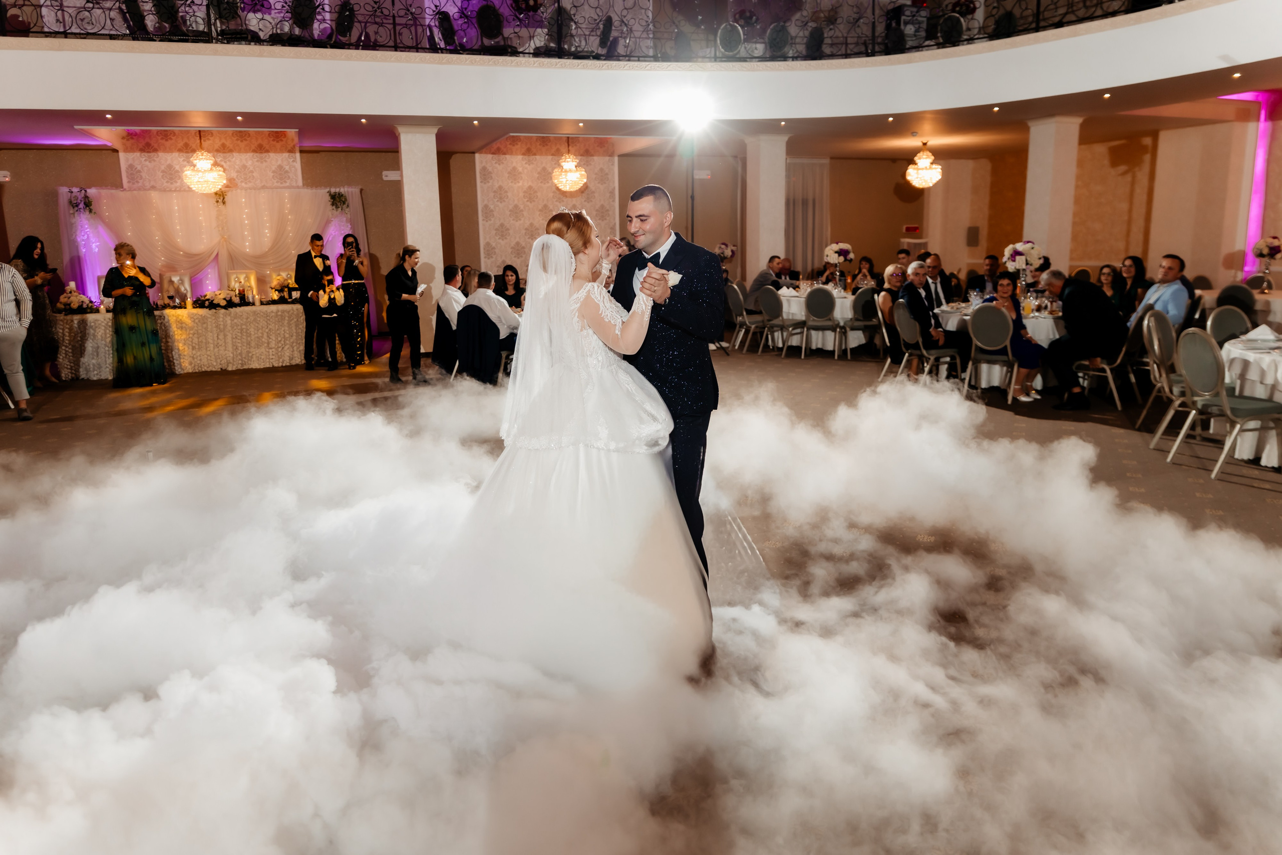 Amiana & Gabi - Nuntă Pitești. Fotograf Profesionist Pitesti-Bucuresti| Mircea Seinea