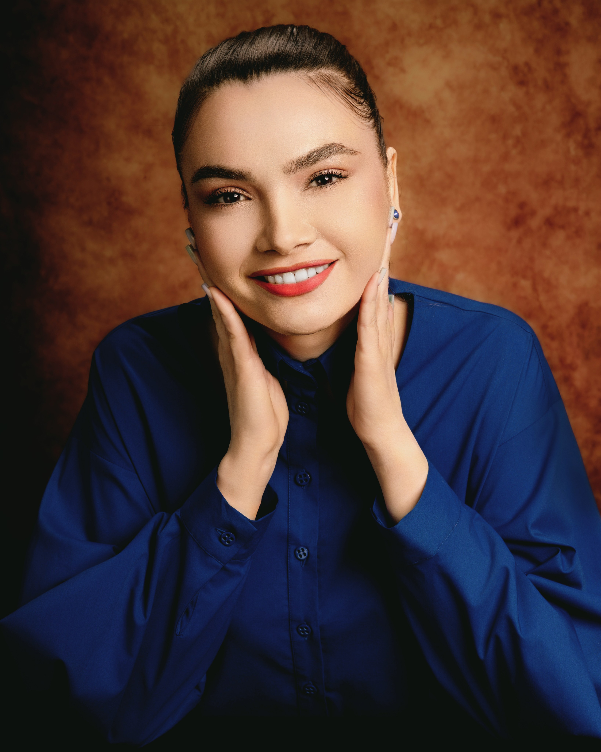 Studio Foto București – Ședințe Portret și Fashion | MitroIIulian