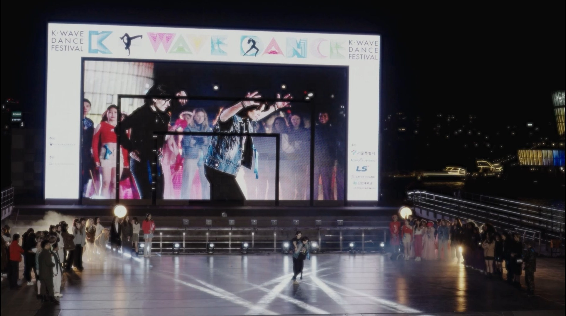 SEOUL, 2023, K-WAVE DANCE FESTIVAL — “VG&7” dance duet — stage performance. Photographer in Seoul Dobrokvashina Natalya