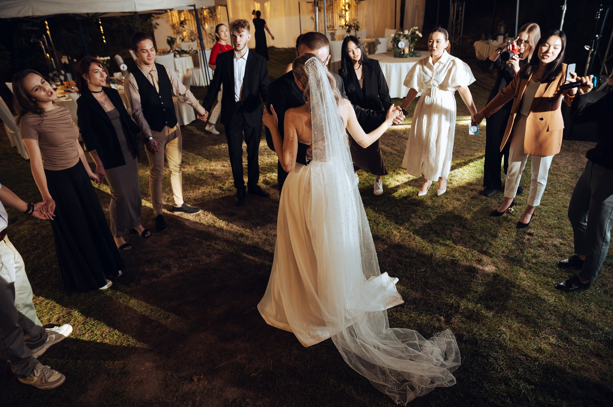 Алексей & Анастасия. Фотограф в Бишкеке Андрей Кавешников