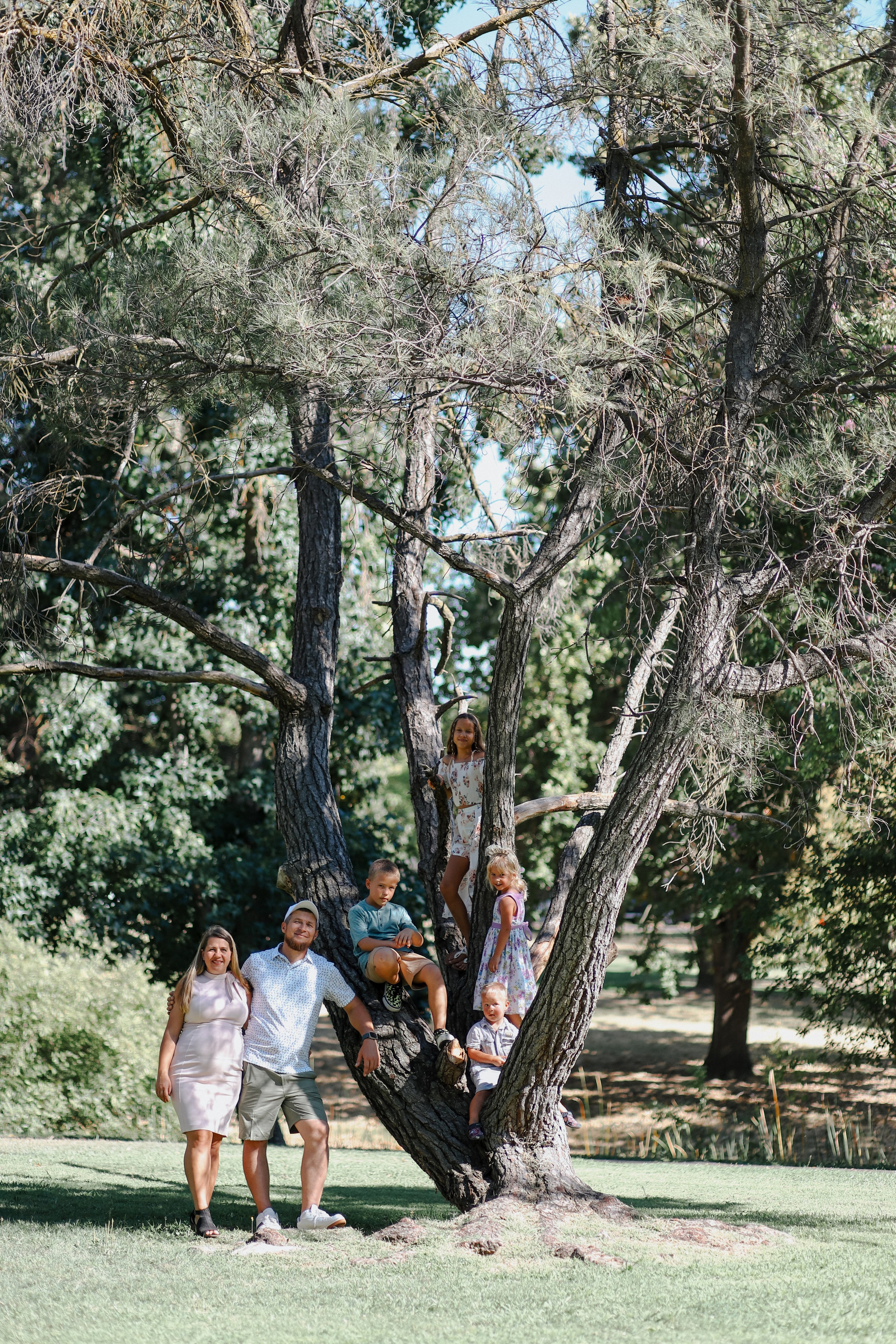 O + N + L + K + K + S. Photographer Inna Kalmykova