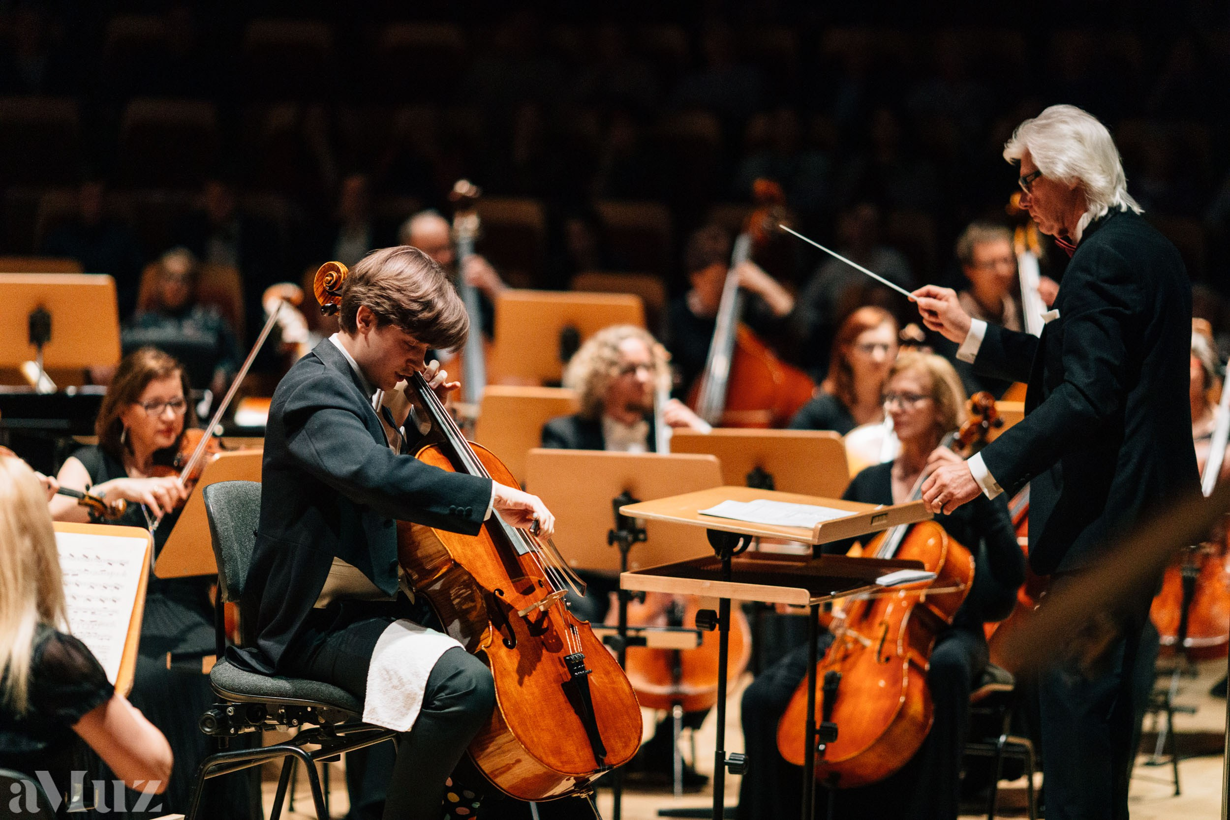 Filharmonia Bałtycka. Fotograf Ślubny Warszawa - Sesje Biznesowe Rodzinne Eventy