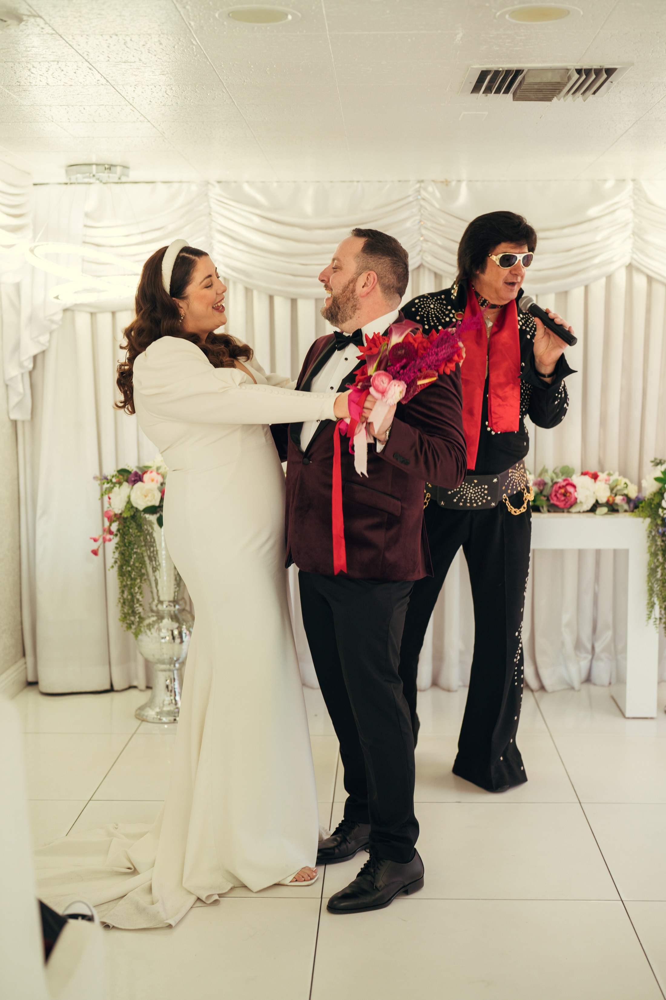 Amy&John. Wedding & elopement photographer Viktoriya Kravtsov. Las Vegas