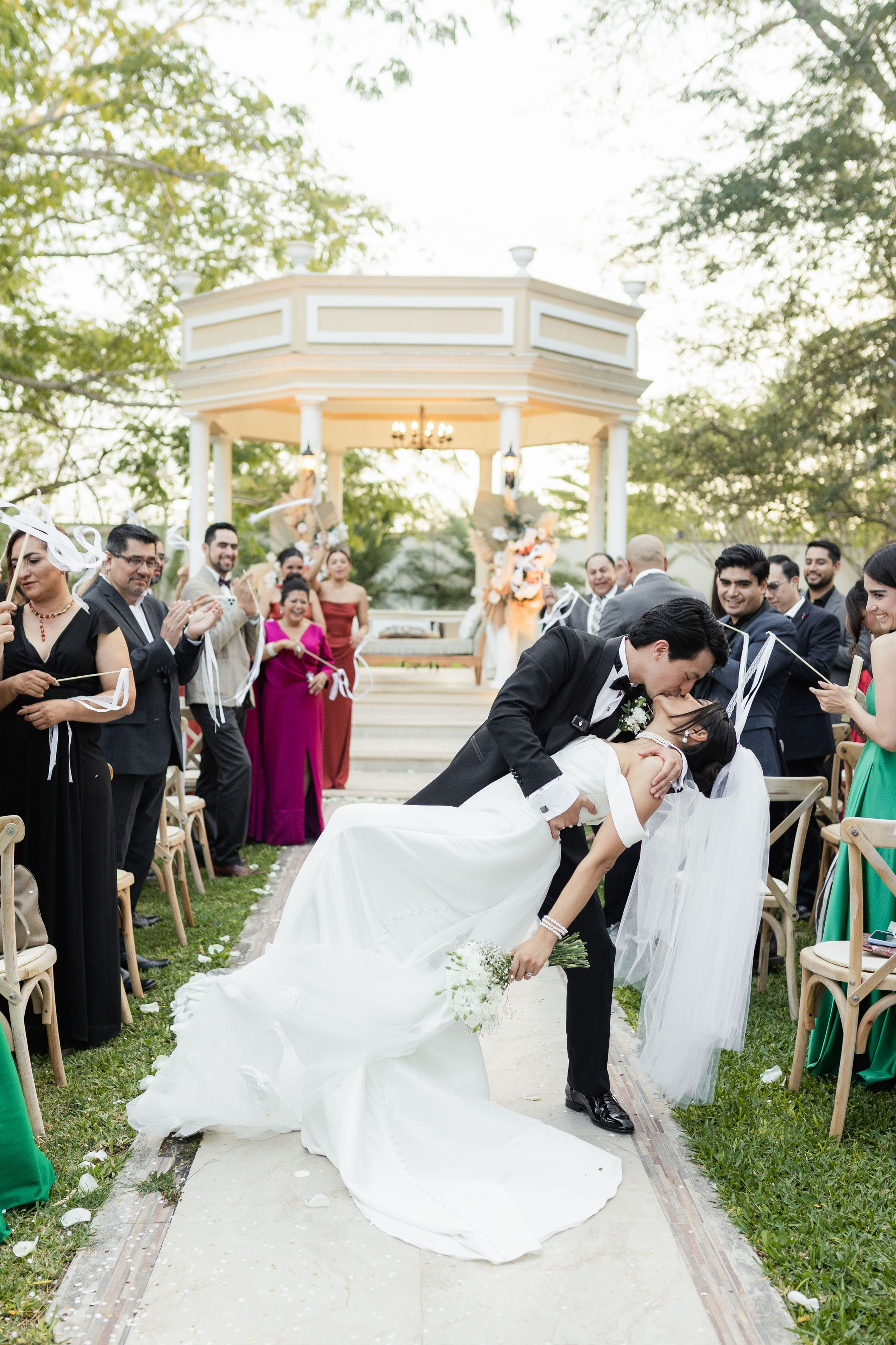 Tifanny y Raúl. Eduardo Barrientos Fotografía