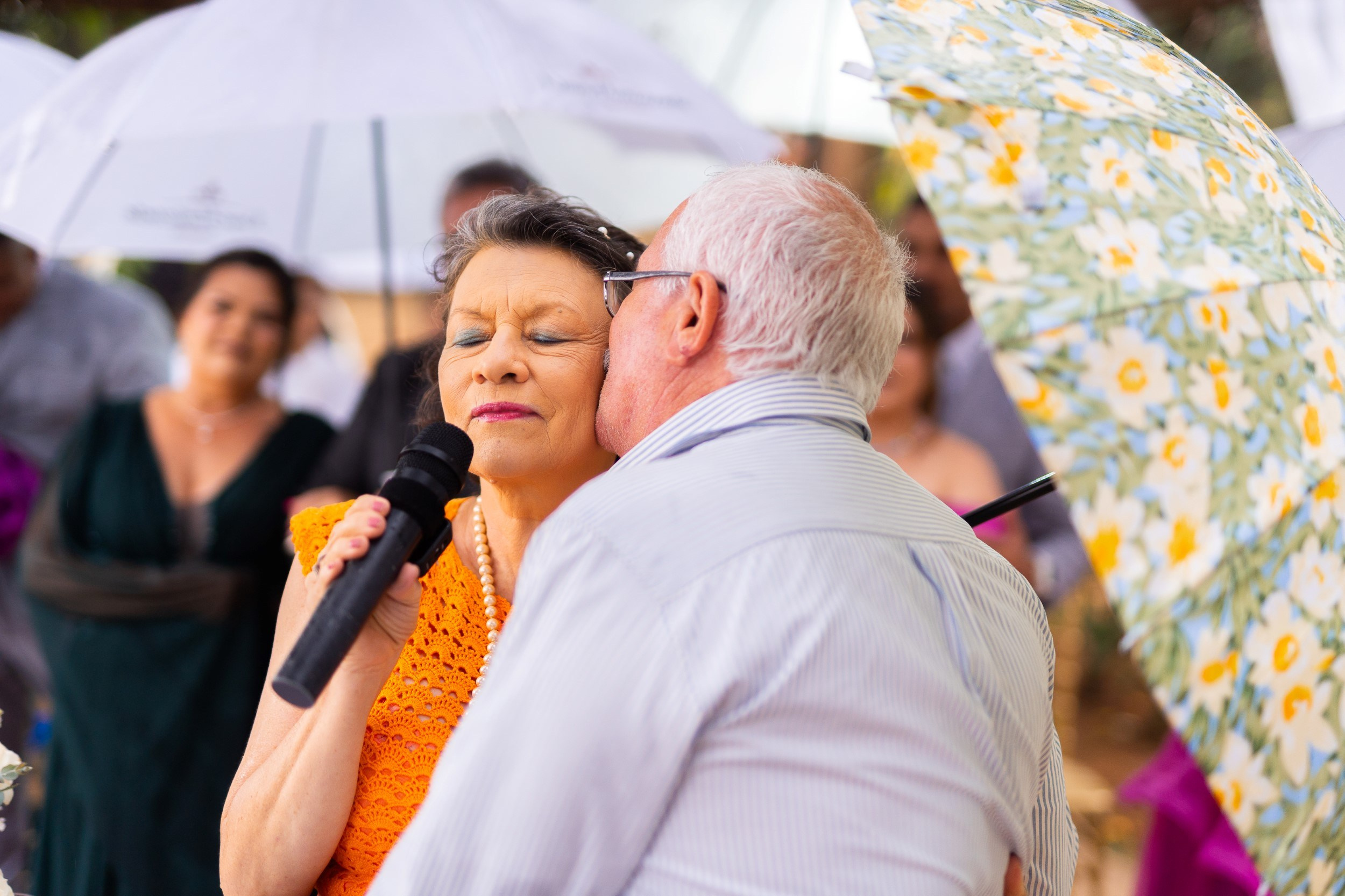 Casamento Aliriane e Willian — Novo Horizonte. Fotógrafo de casamento e Filmmaker de casamento