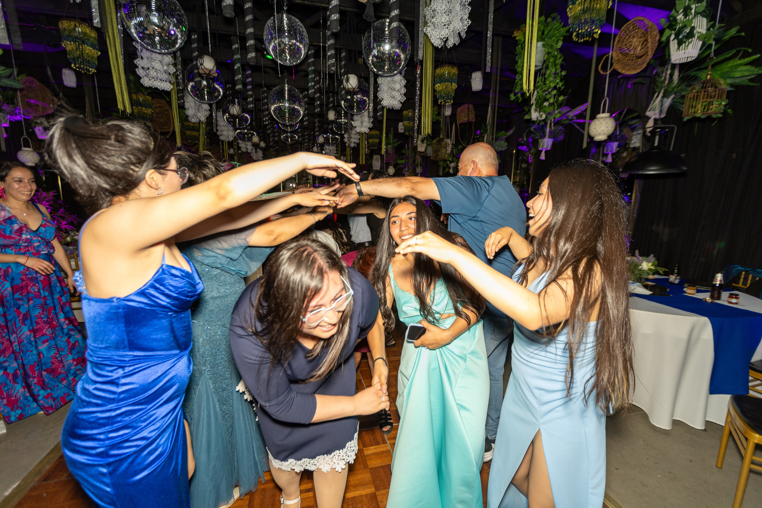 Adriana y Felipe. Dinka & Emilio - El arte de preservar lo que no se repite