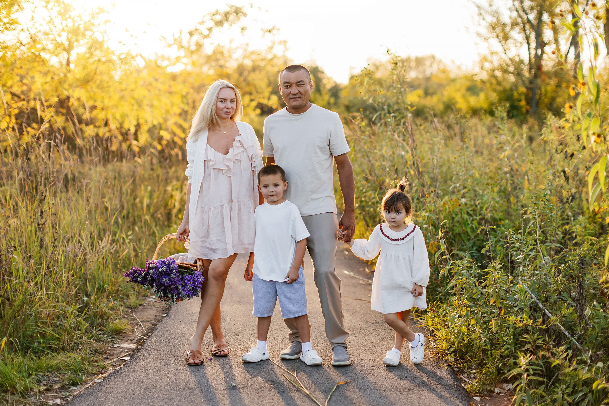 09.30.25 Family Photoshoot. Wedding family event photographer in Chicago Nick Yushevich