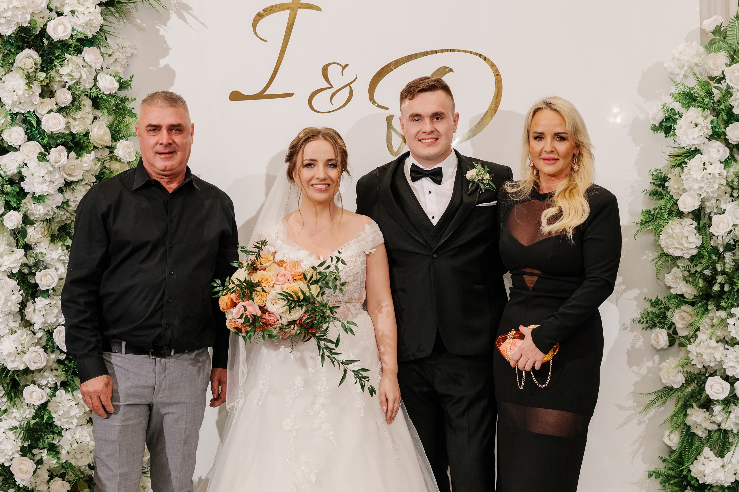 05.10.2024 Wedding. Wedding family event photographer in Chicago Nick Yushevich