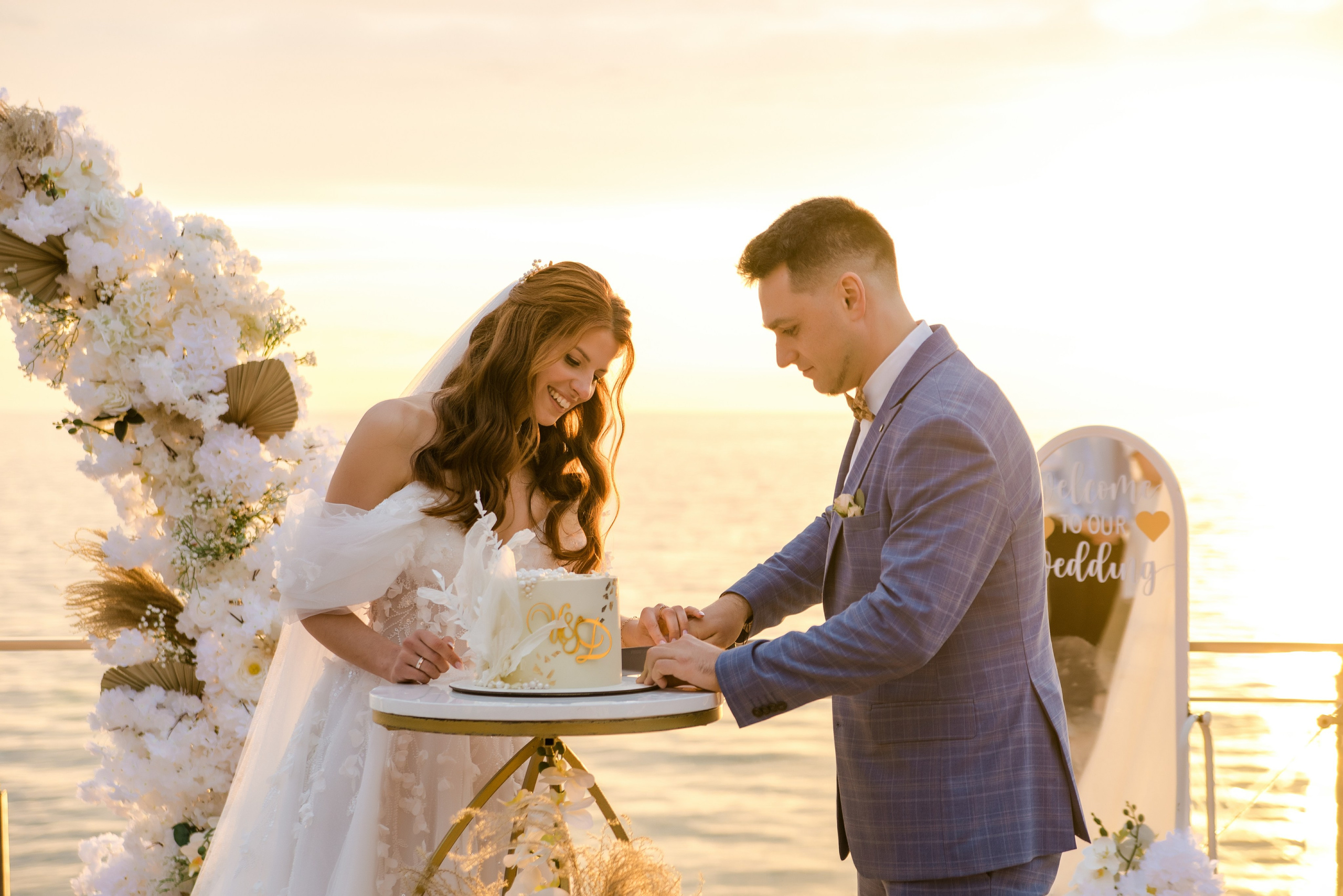 Свадьба на море в Батуми. Свадебные фотографы в Грузии, Армении. Макс Коваленко и Лара Татосян. Свадебный видеограф