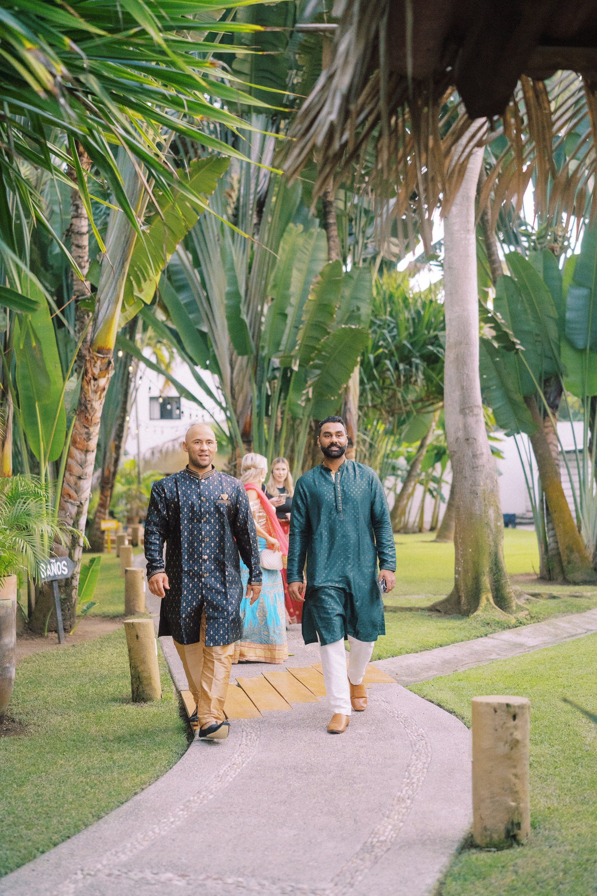 Jannet & Shan wedding in Sayulita church. Sayulita Wedding Photographer, Puerto Vallarta, Cabo