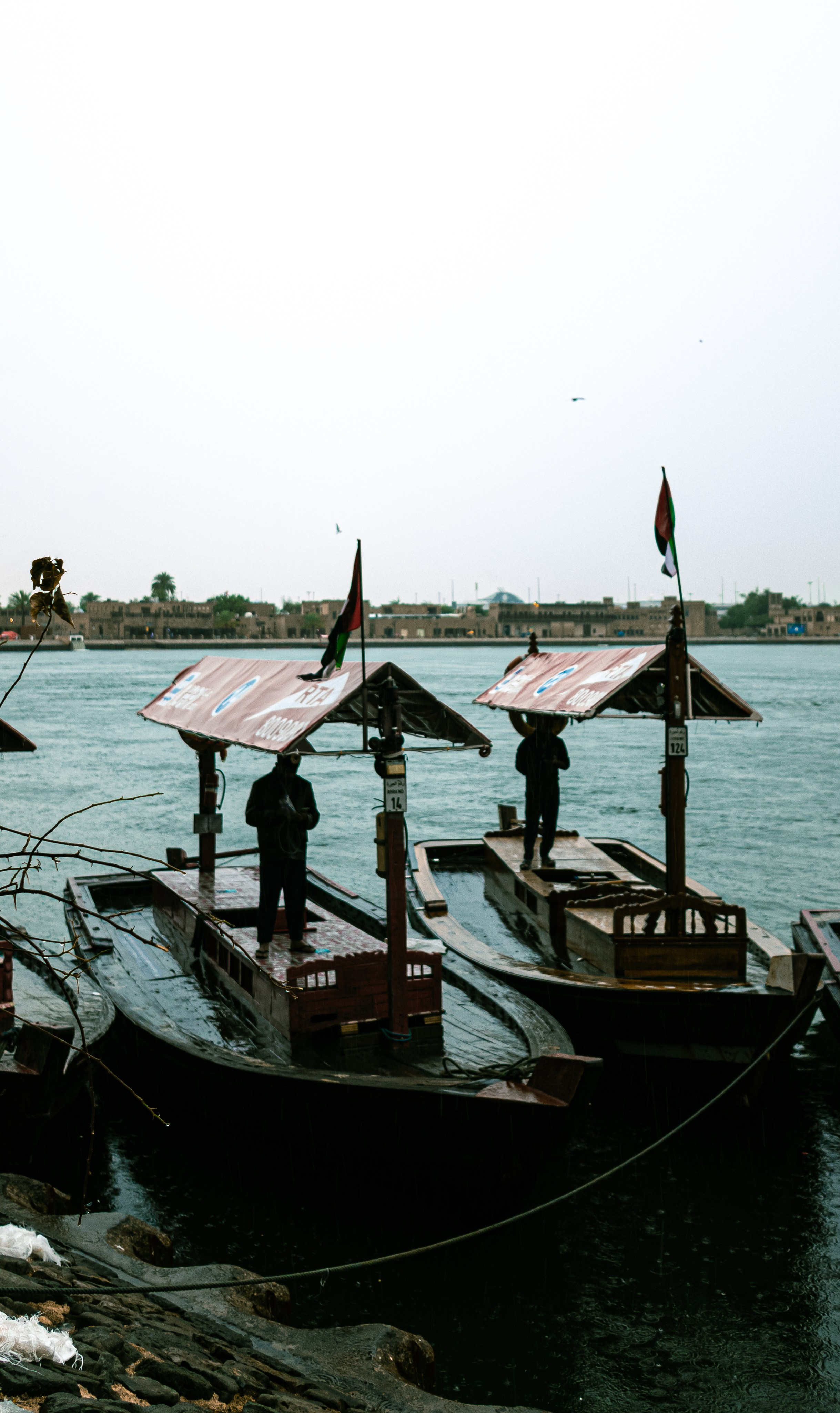 Rainy Dubai. Versoluna