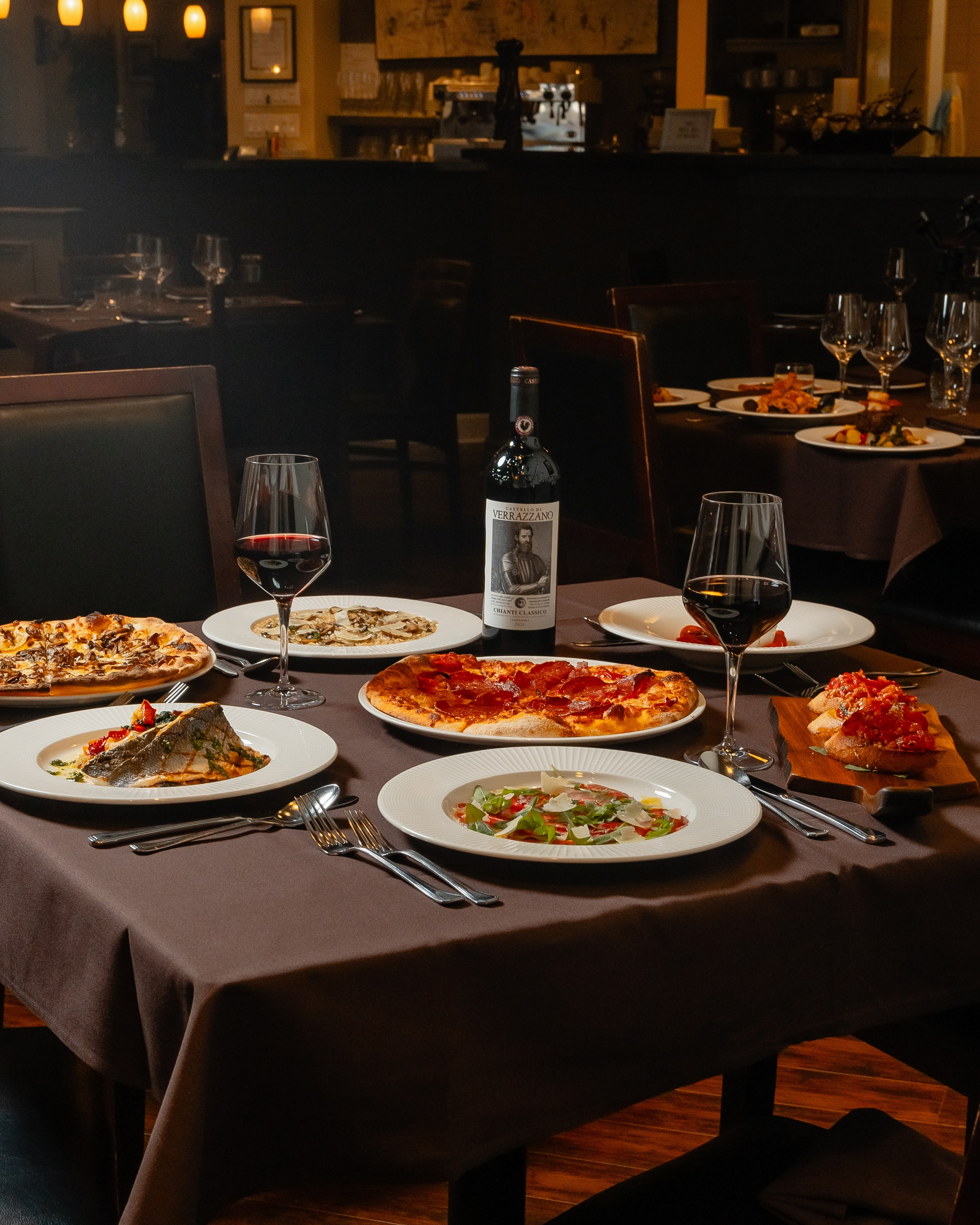 Luna. Welcome to my video and photo world!