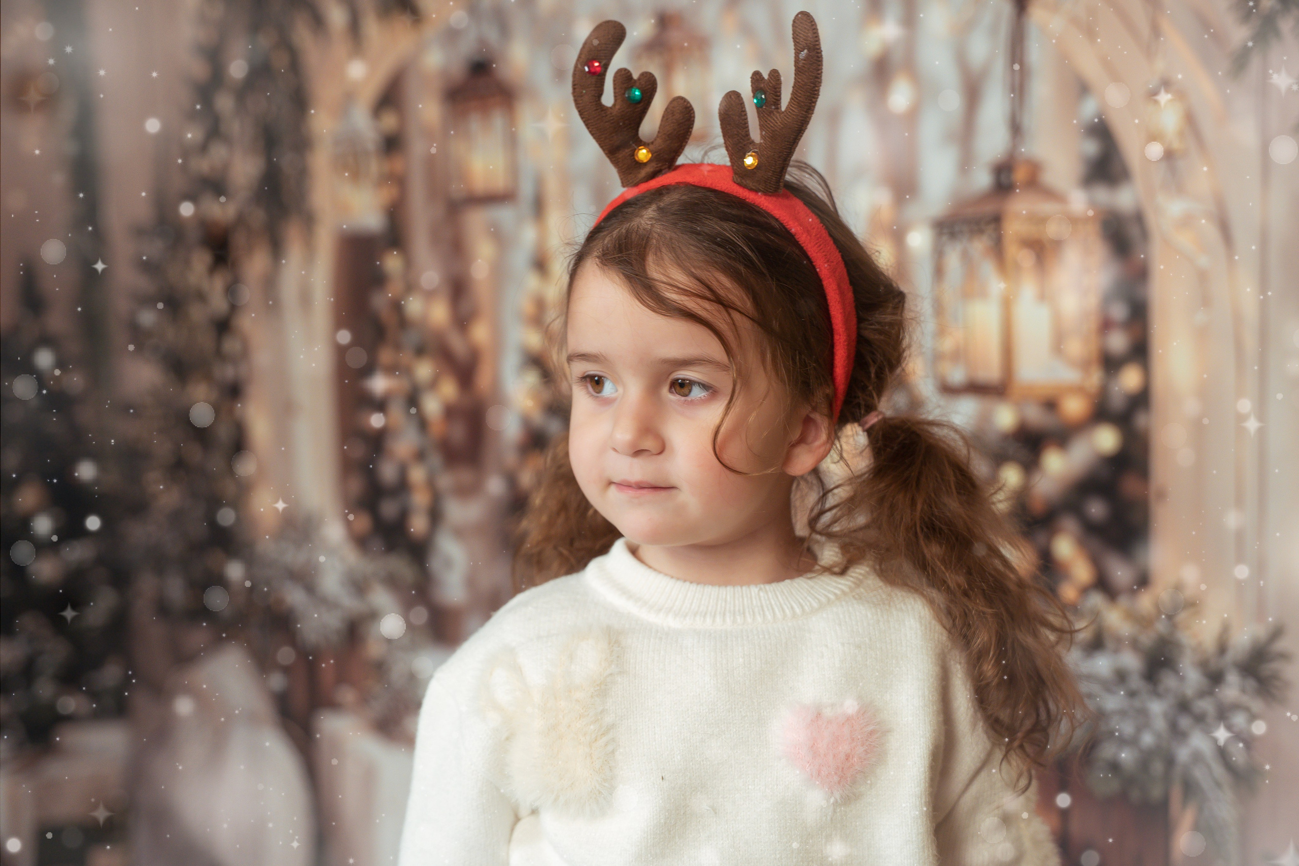 Christmas Sessions at Studio Momenty — Making Memories, Not Just Photos