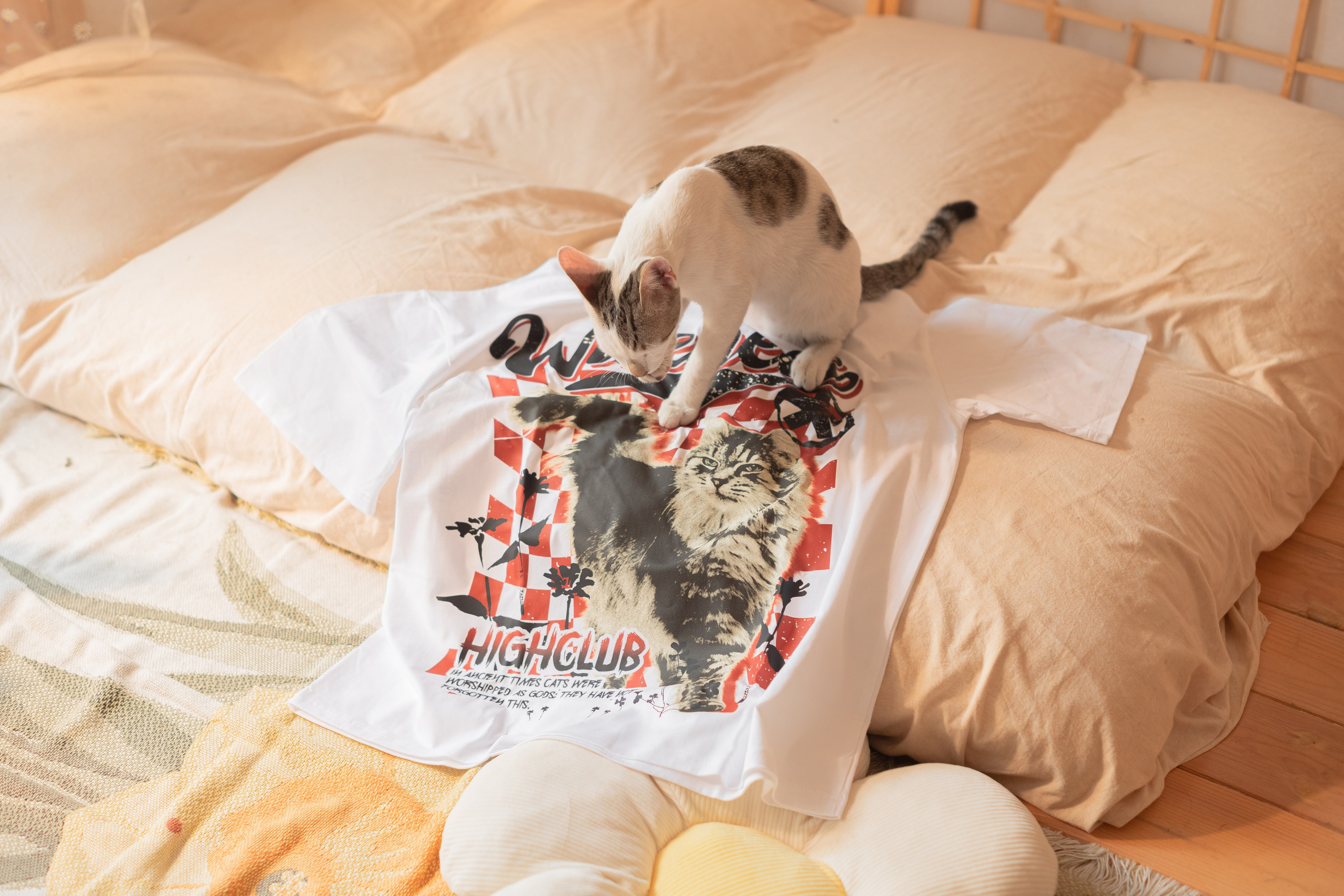HIGHCLUB Cat Tshirt/ Bag. FINE ART PHOTOGRAPHY