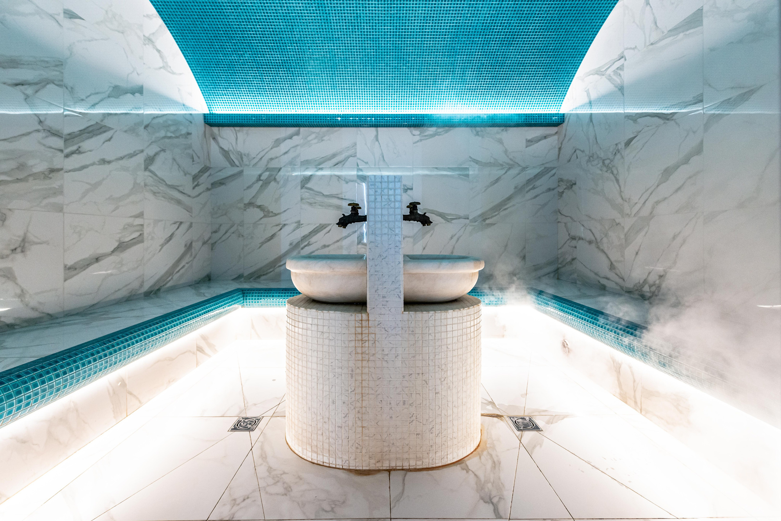 Фитнес-клуб DDX Fitness в Ростокино. PHOTOGRAPHER QUINTANA ROO