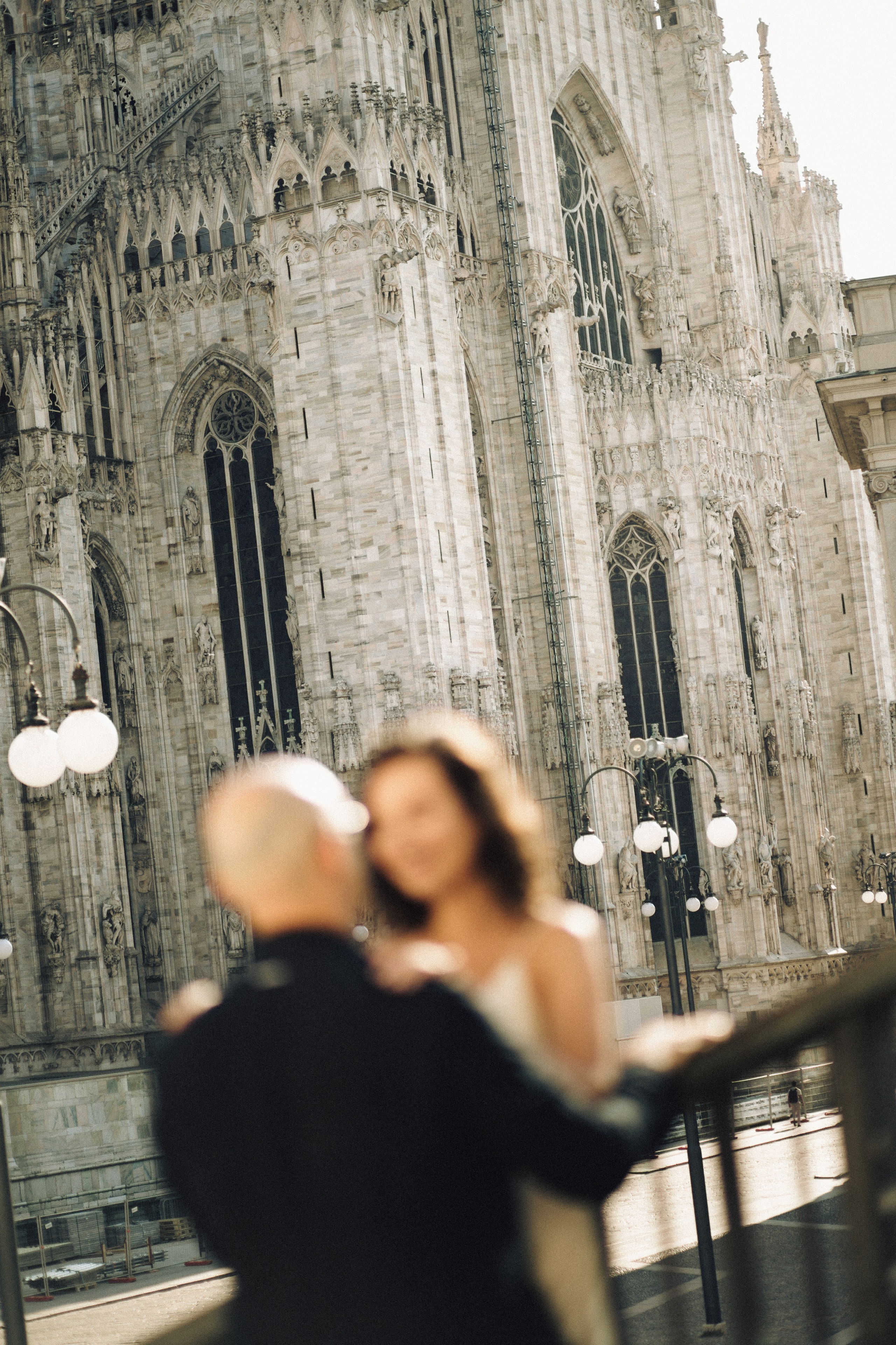 Couple photoshoot at Duomo di Milano