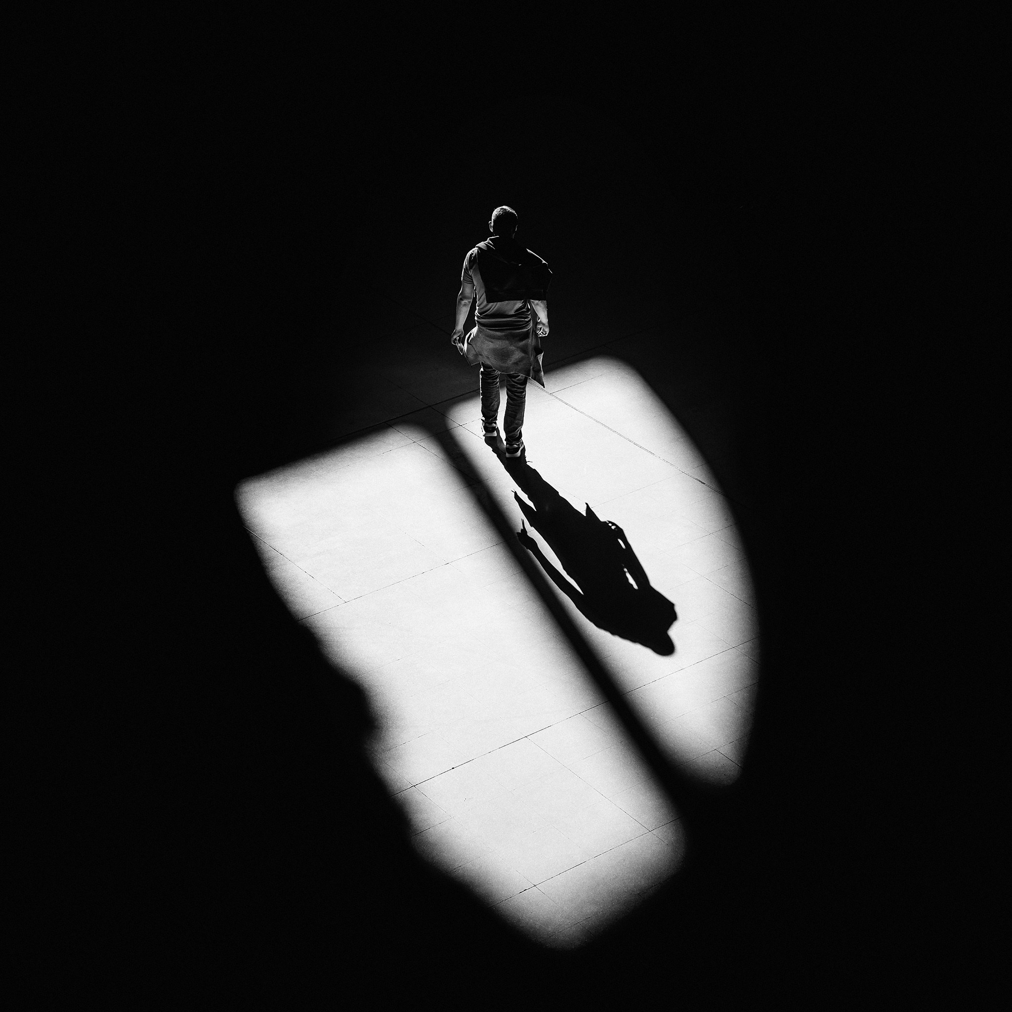 Street and Urban. Photography by Mircea Maieru