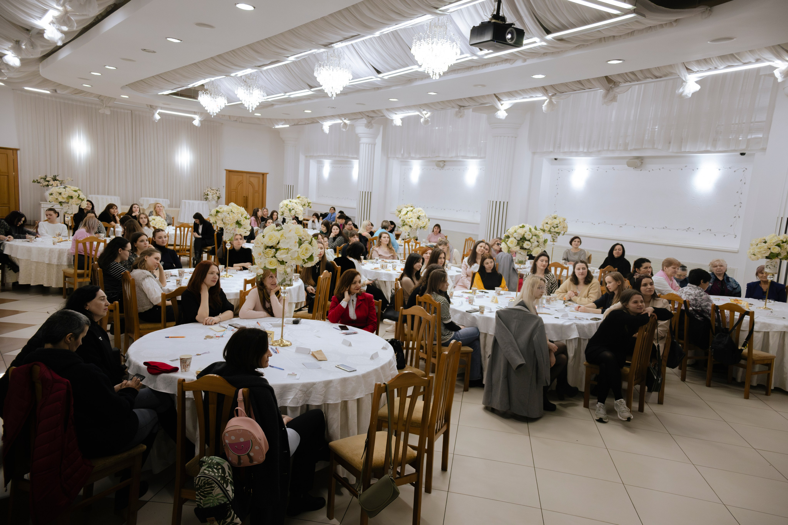 Woman`s Day. Дизайнер и Фотограф в Кишинёве Бусуйок Станислав