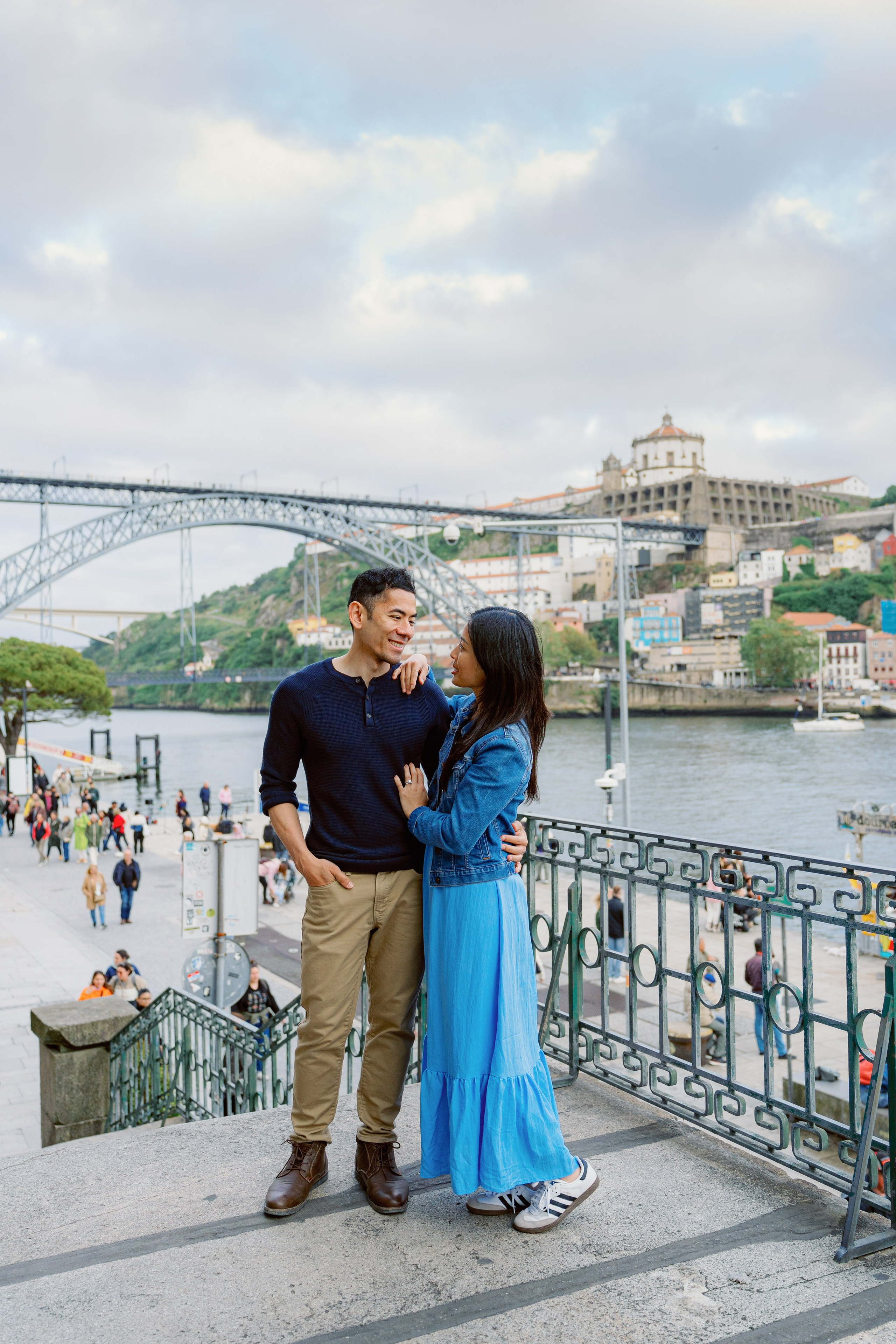Michele & Darar in Porto. Porto Travel Photographer | Couples & Vacation Photos in Portugal — WePortugal