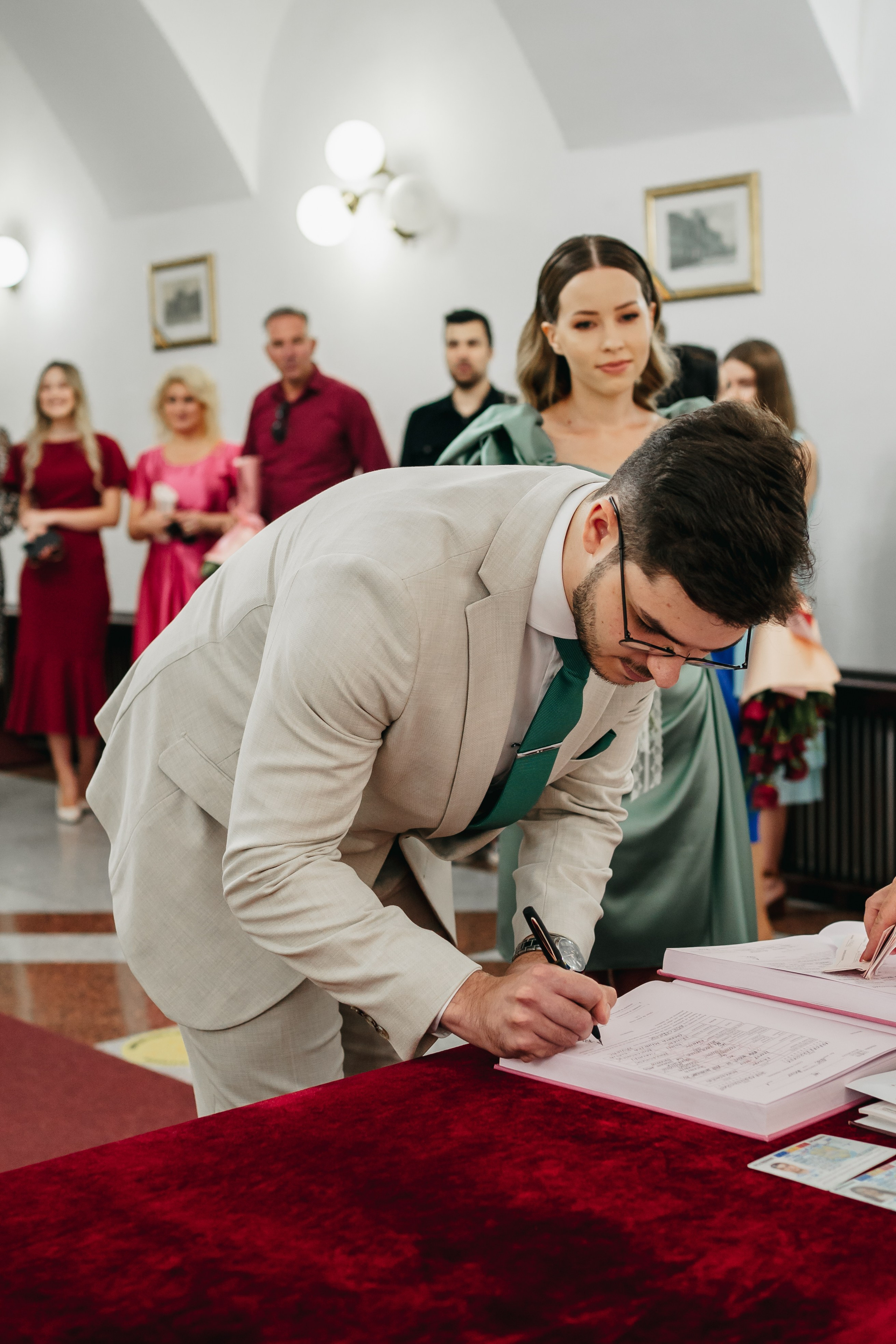 Fotograf stare civila Iasi. Fotograf Nunta Iasi - Hearts & Pictures