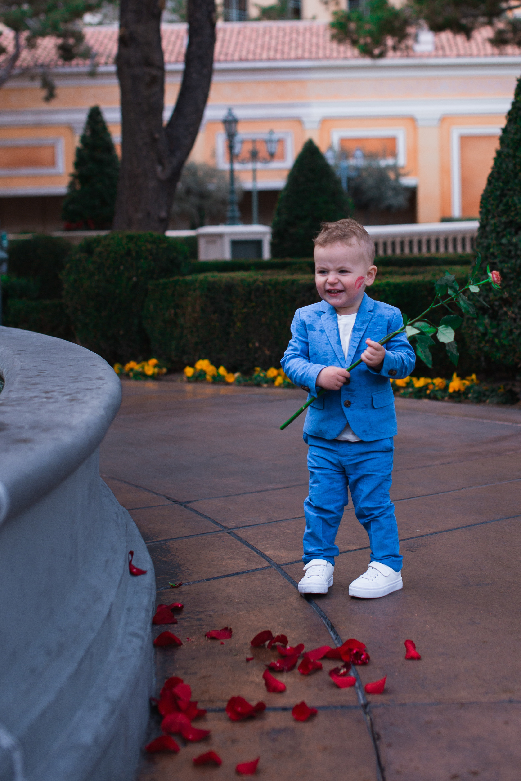 Yulia&Robert. Valentine’s Day. Wedding & elopement photographer Viktoriya Kravtsov. Las Vegas