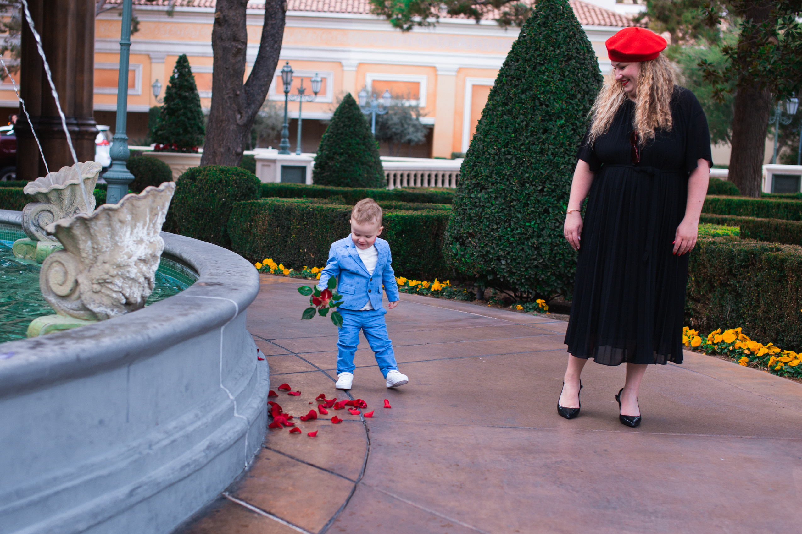 Yulia&Robert. Valentine’s Day. Wedding & elopement photographer Viktoriya Kravtsov. Las Vegas