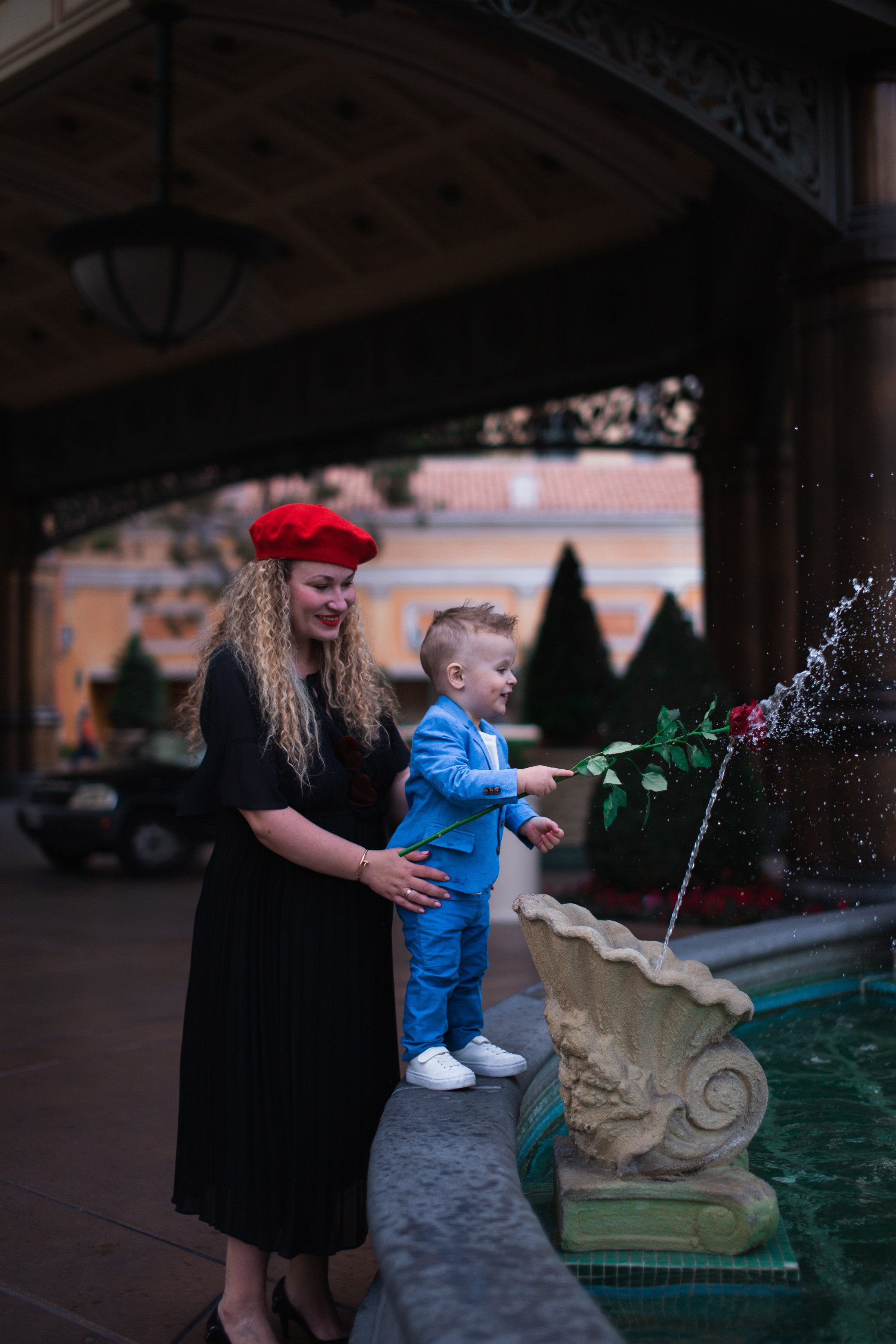 Yulia&Robert. Valentine’s Day. Wedding & elopement photographer Viktoriya Kravtsov. Las Vegas