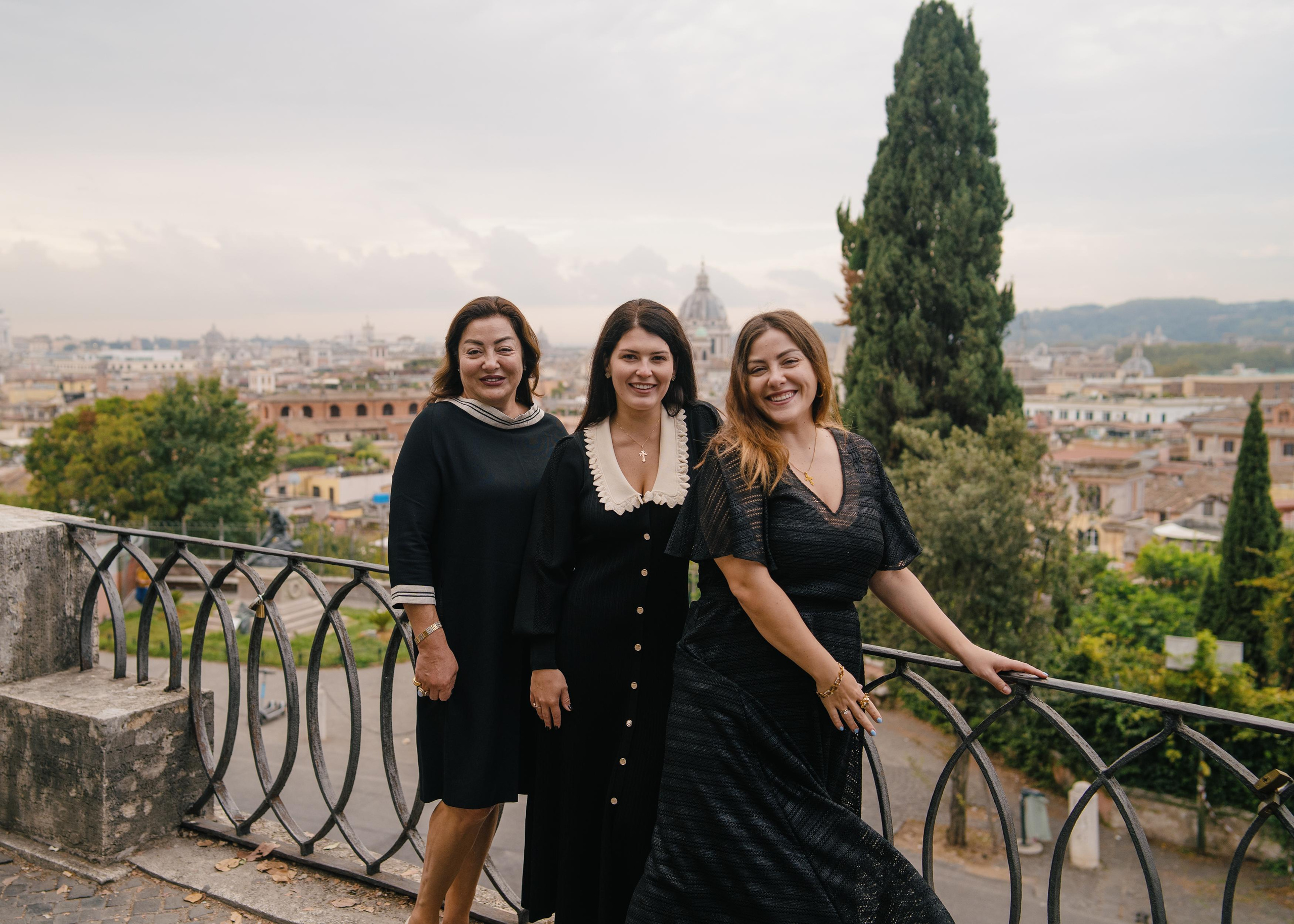 Family photoshoot. Photographer in Rome and Italy. Stas Varych