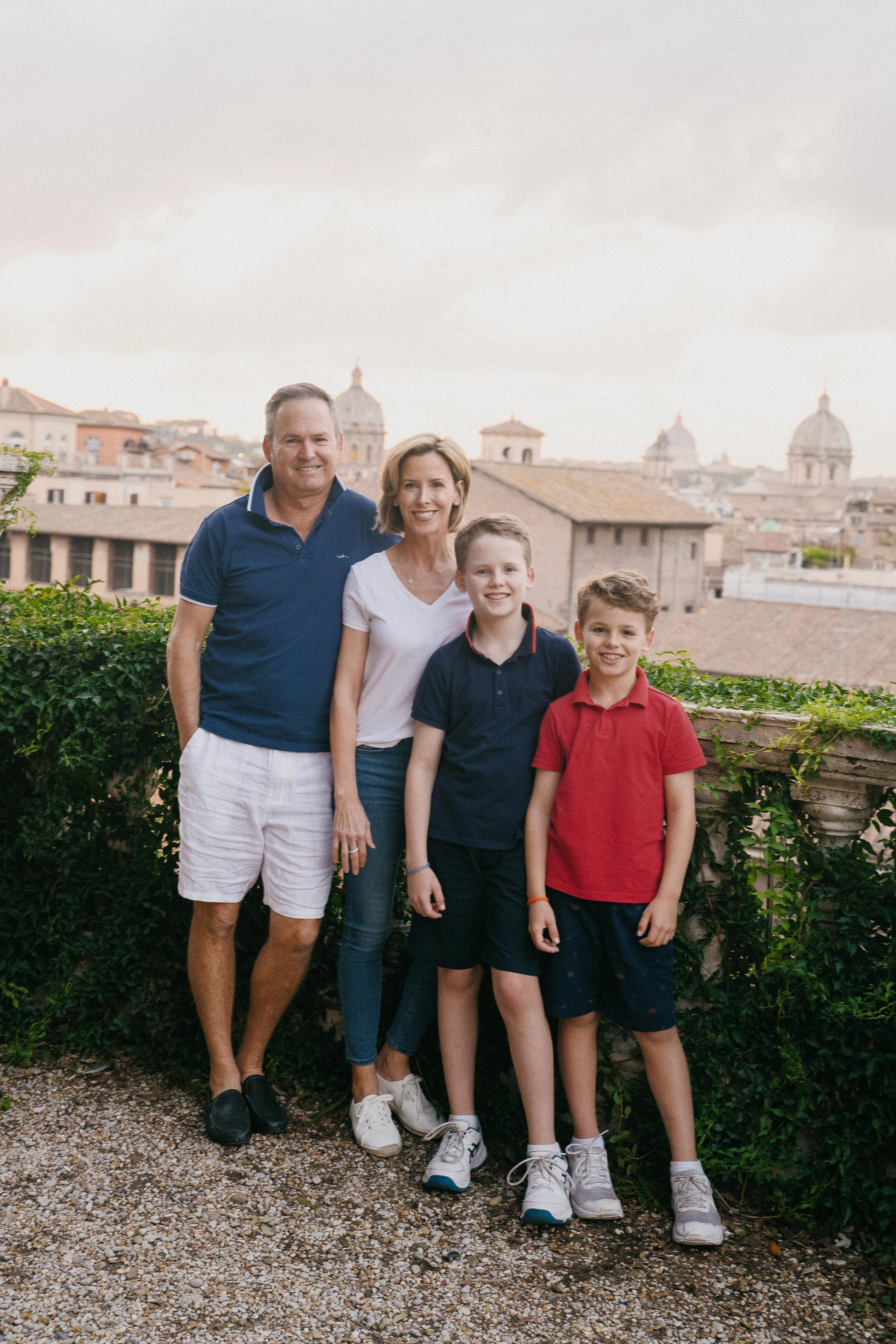 Family photoshoot. Photographer in Rome and Italy. Stas Varych
