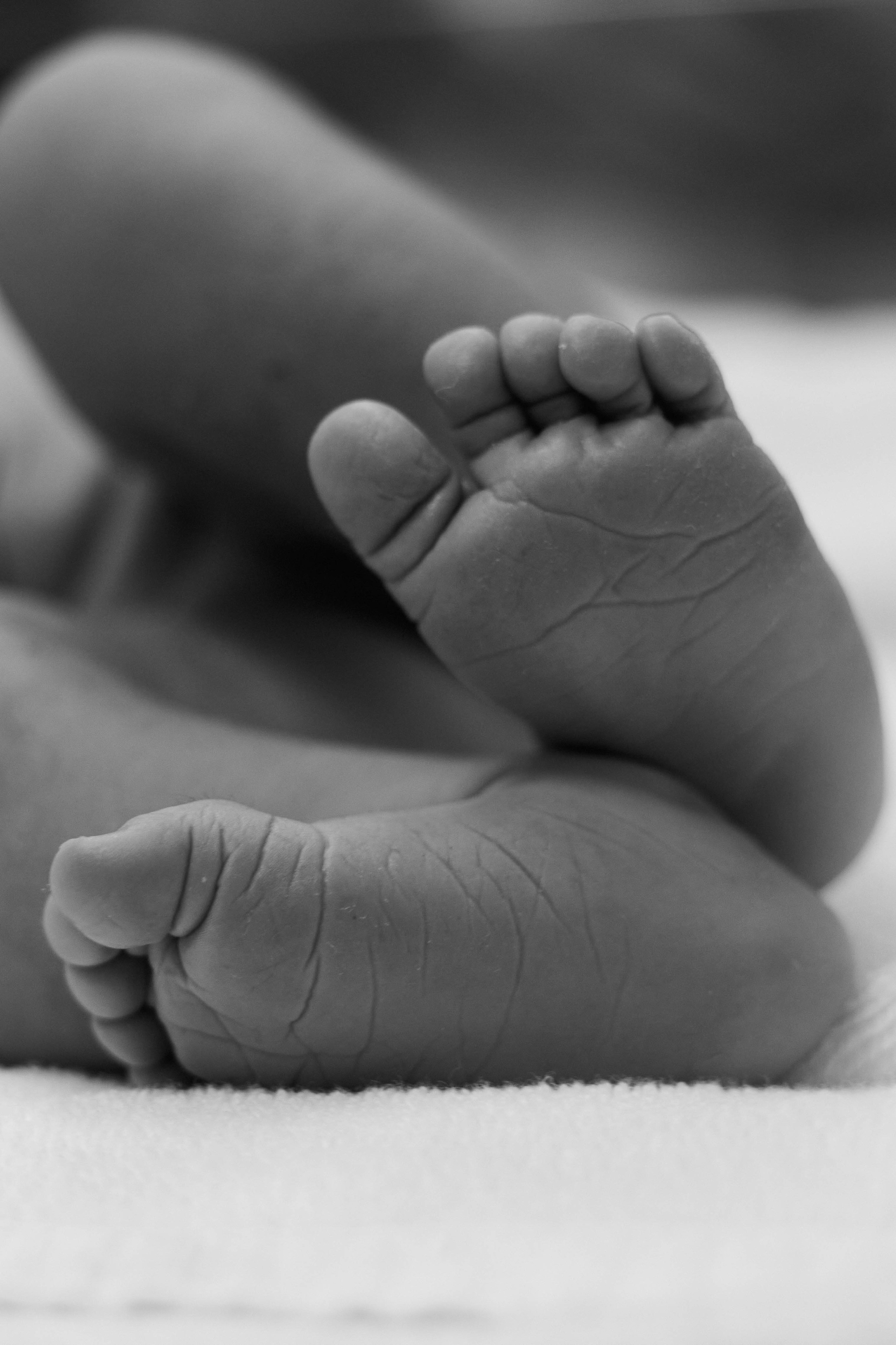 Maternity & Birth Photographer in Dubai | Alexandra Lasheva