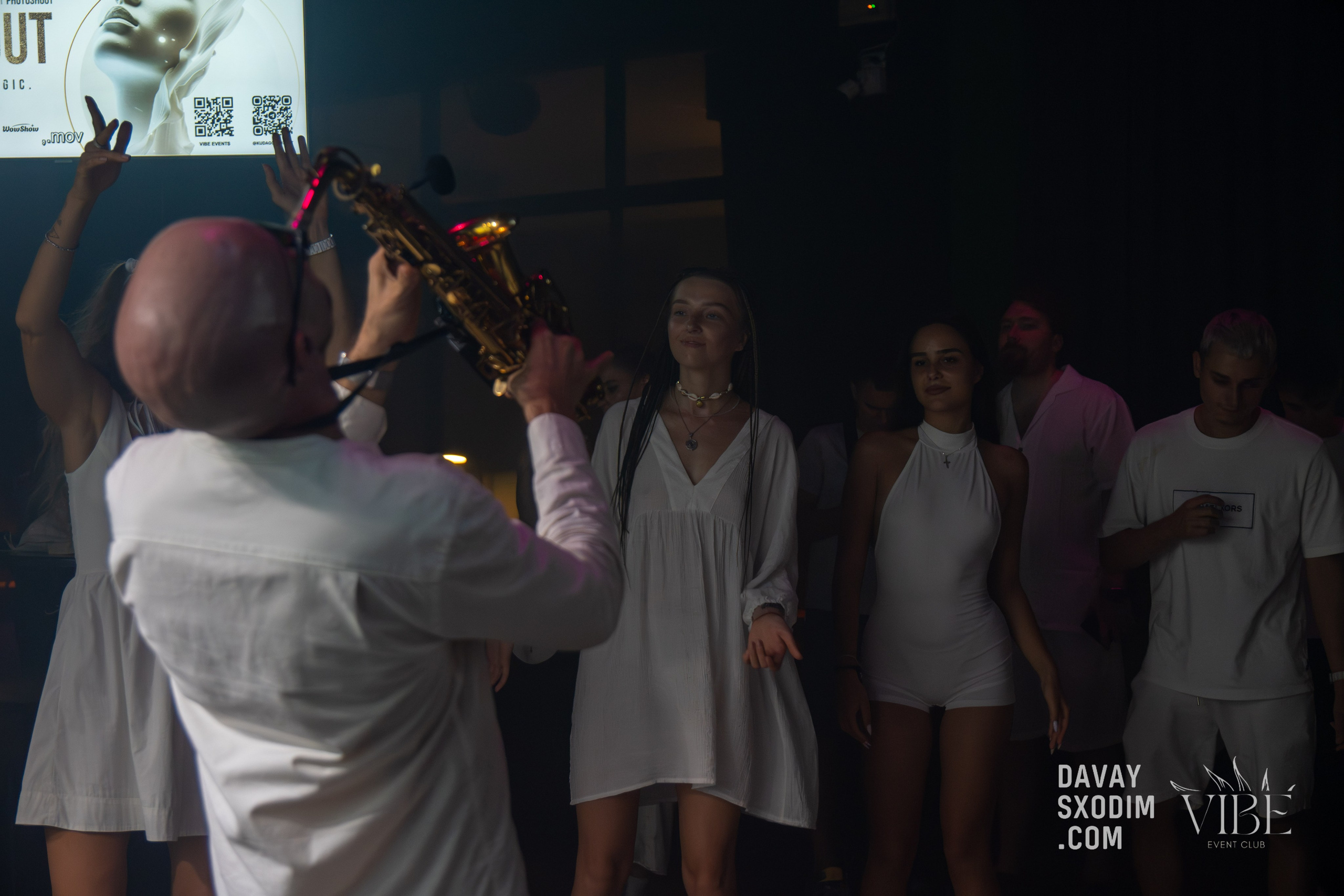 Вечеринка White Out | Фоторепортаж | Видеорепортаж | Афиша | DAVAYSXODIM.com PHUKET. АФИША|ФОТОРЕПОРТАЖИ|ИВЕНТЫ|ПХУКЕТ