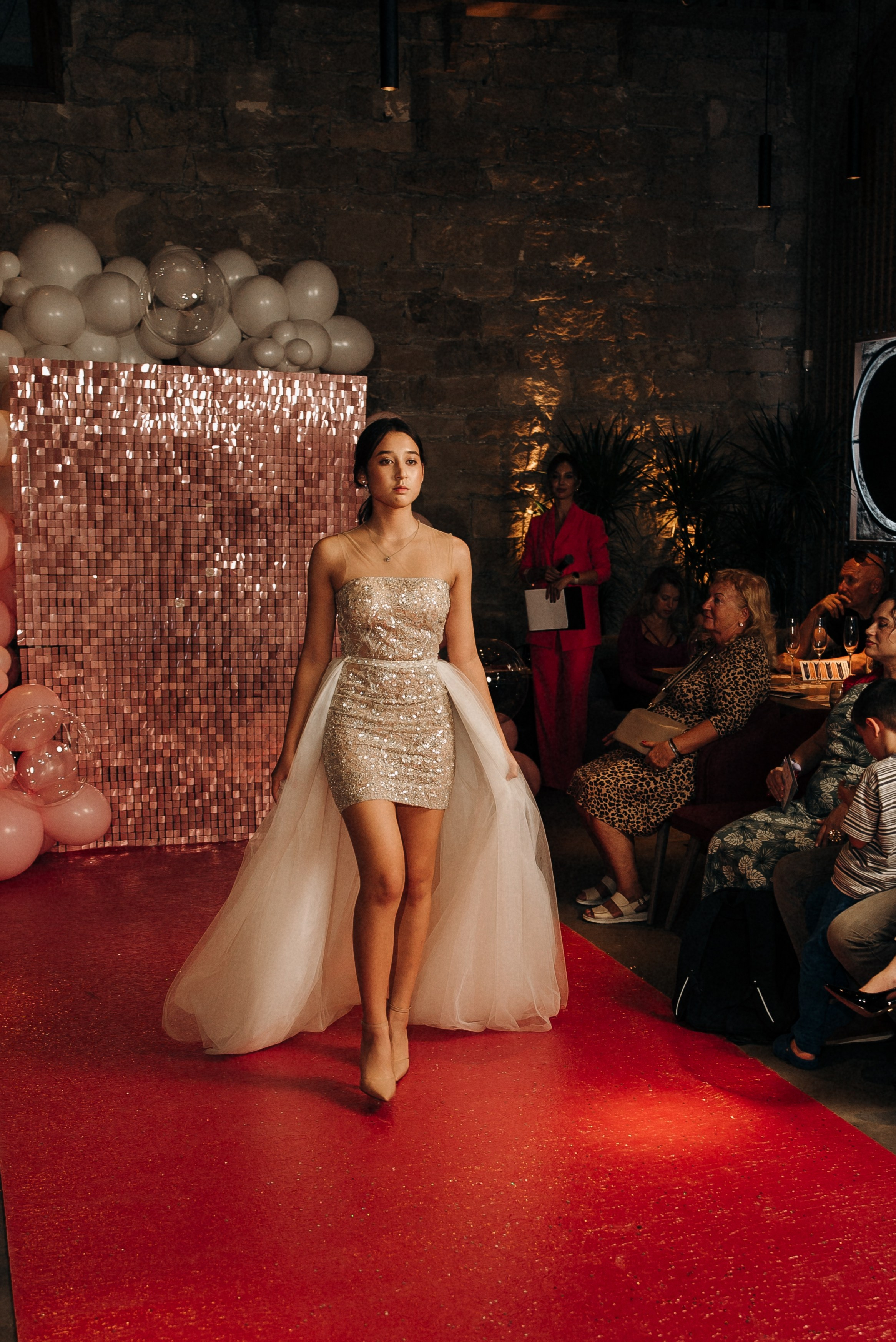 Fashion show. Портретный и семейный фотограф в Лимассоле Кипр Анна Руссу